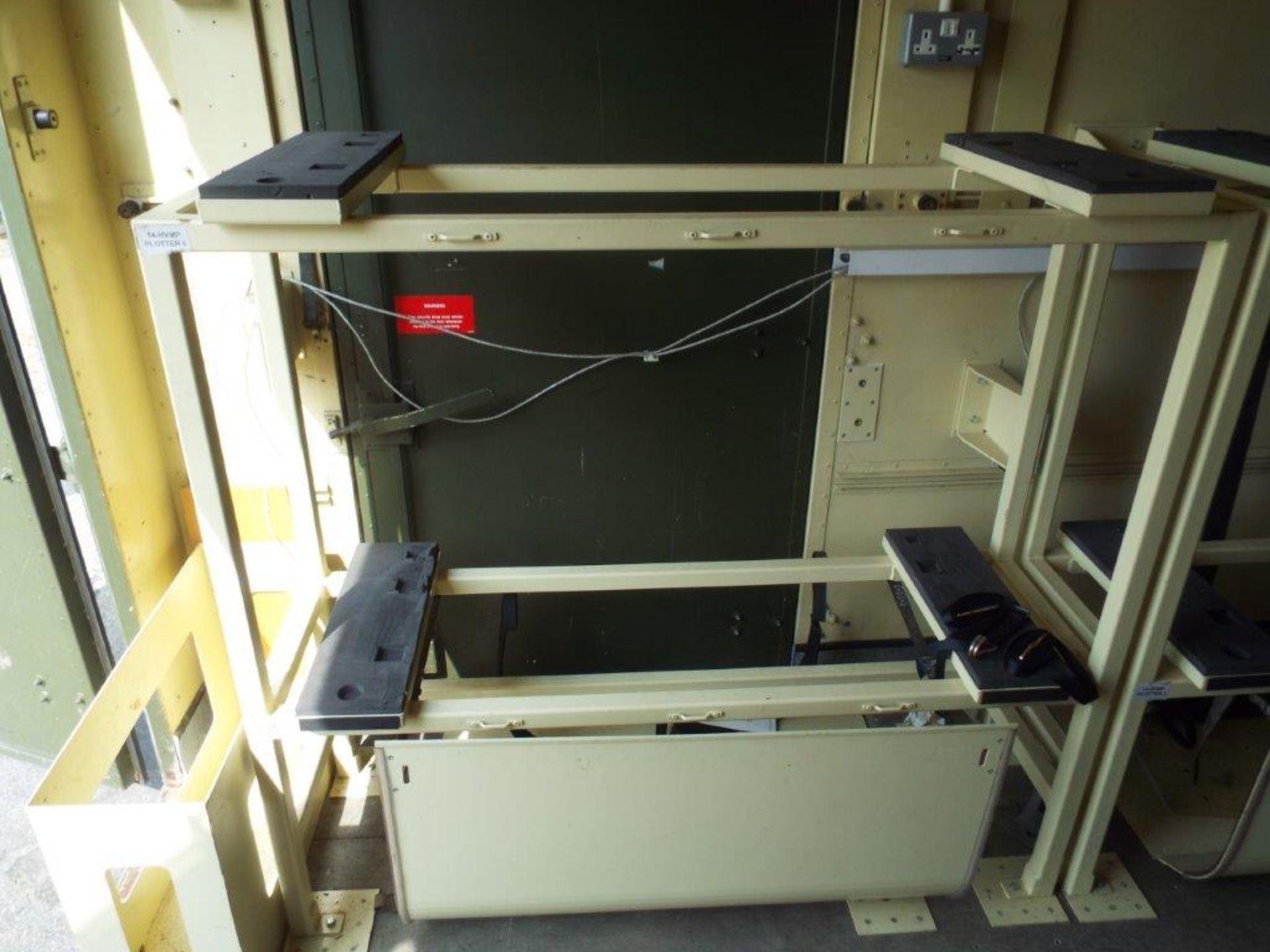 20ft ISO Shipping Container/ Office Unit C/W Twist Locks, Work Stations, Electrics, Lights etc - Image 11 of 28