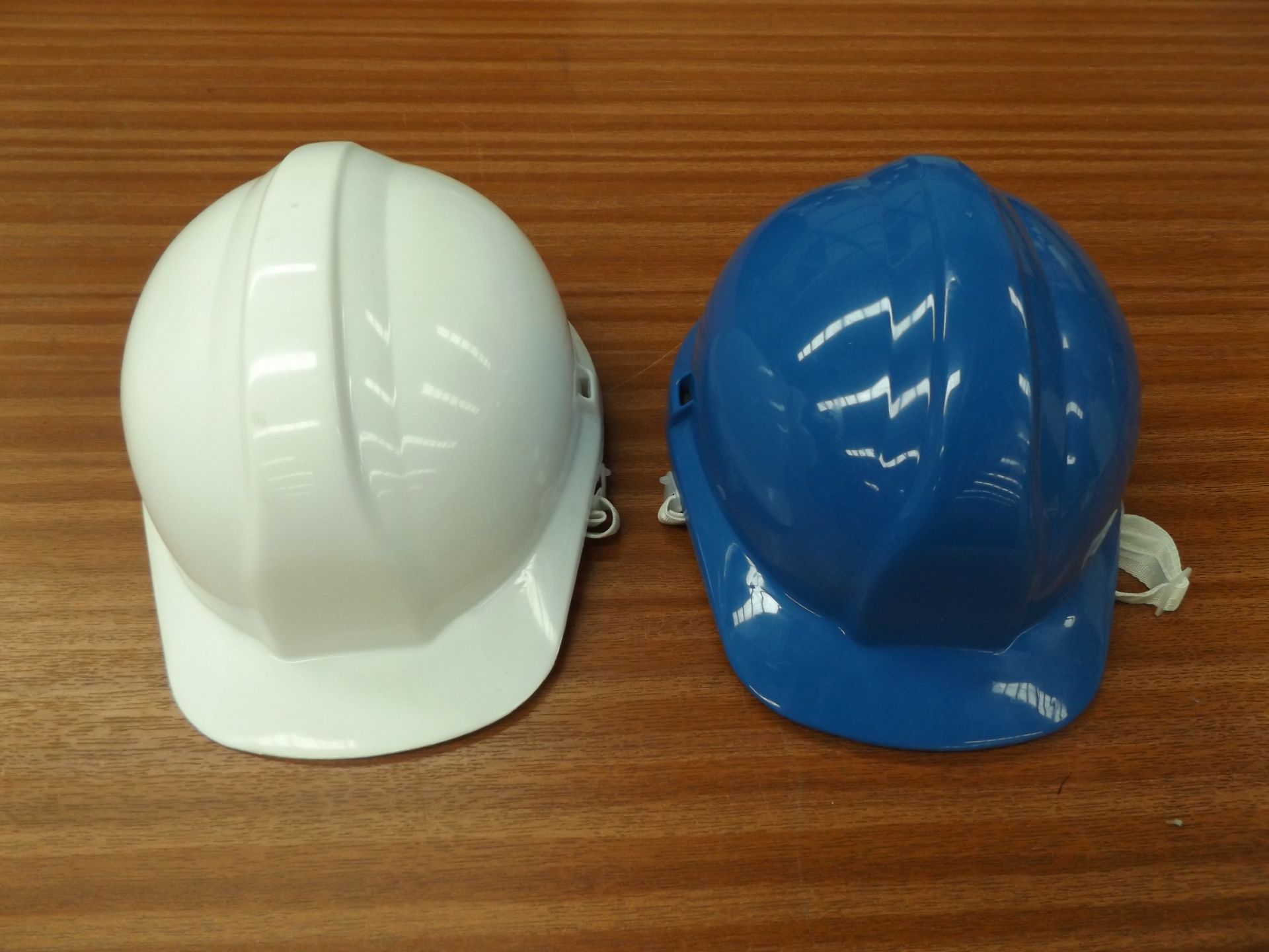 11 x Safety Helmets - Image 2 of 4