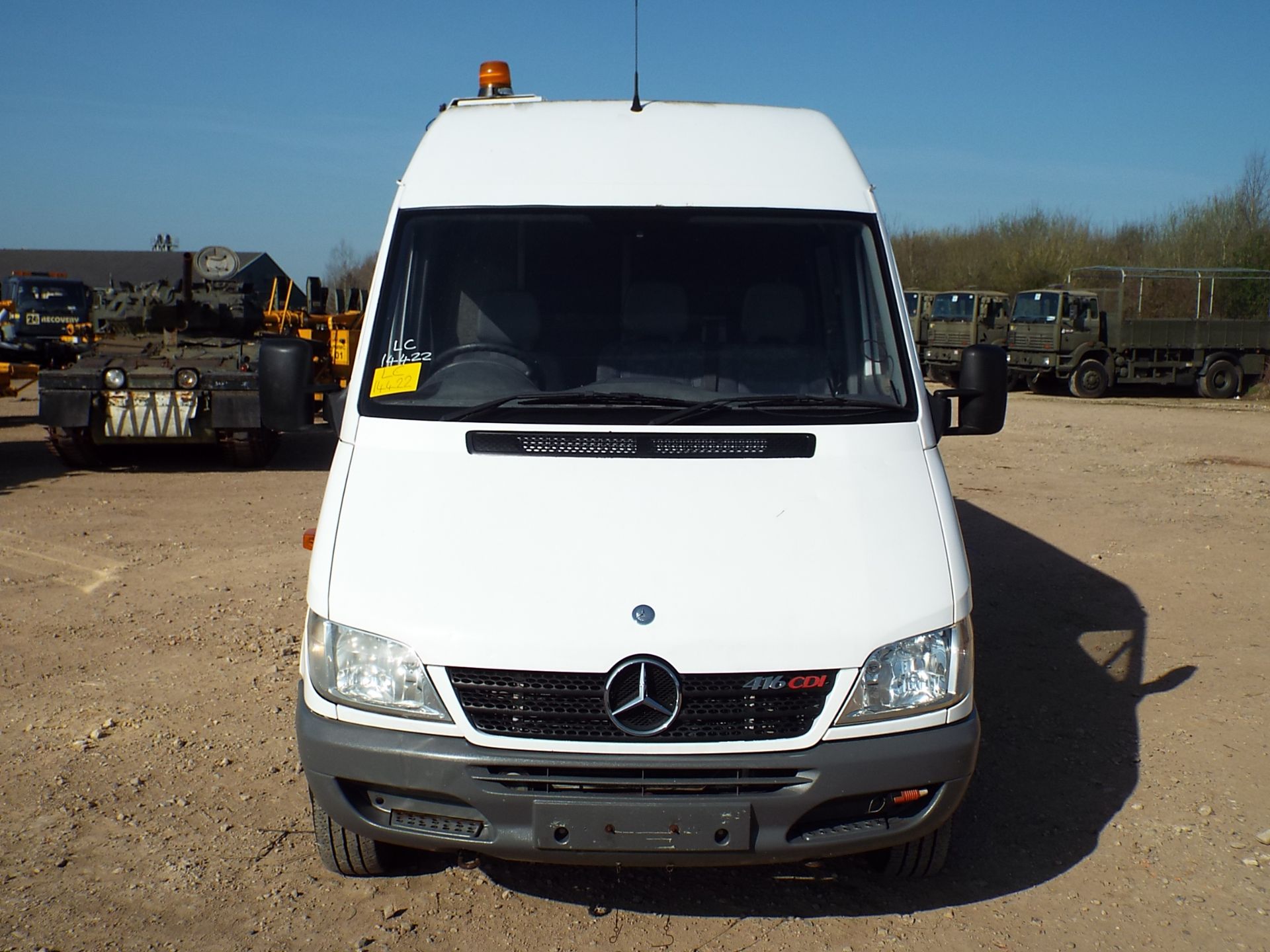 Mercedes Sprinter 416CDi Mobile Command Center - Bild 2 aus 48