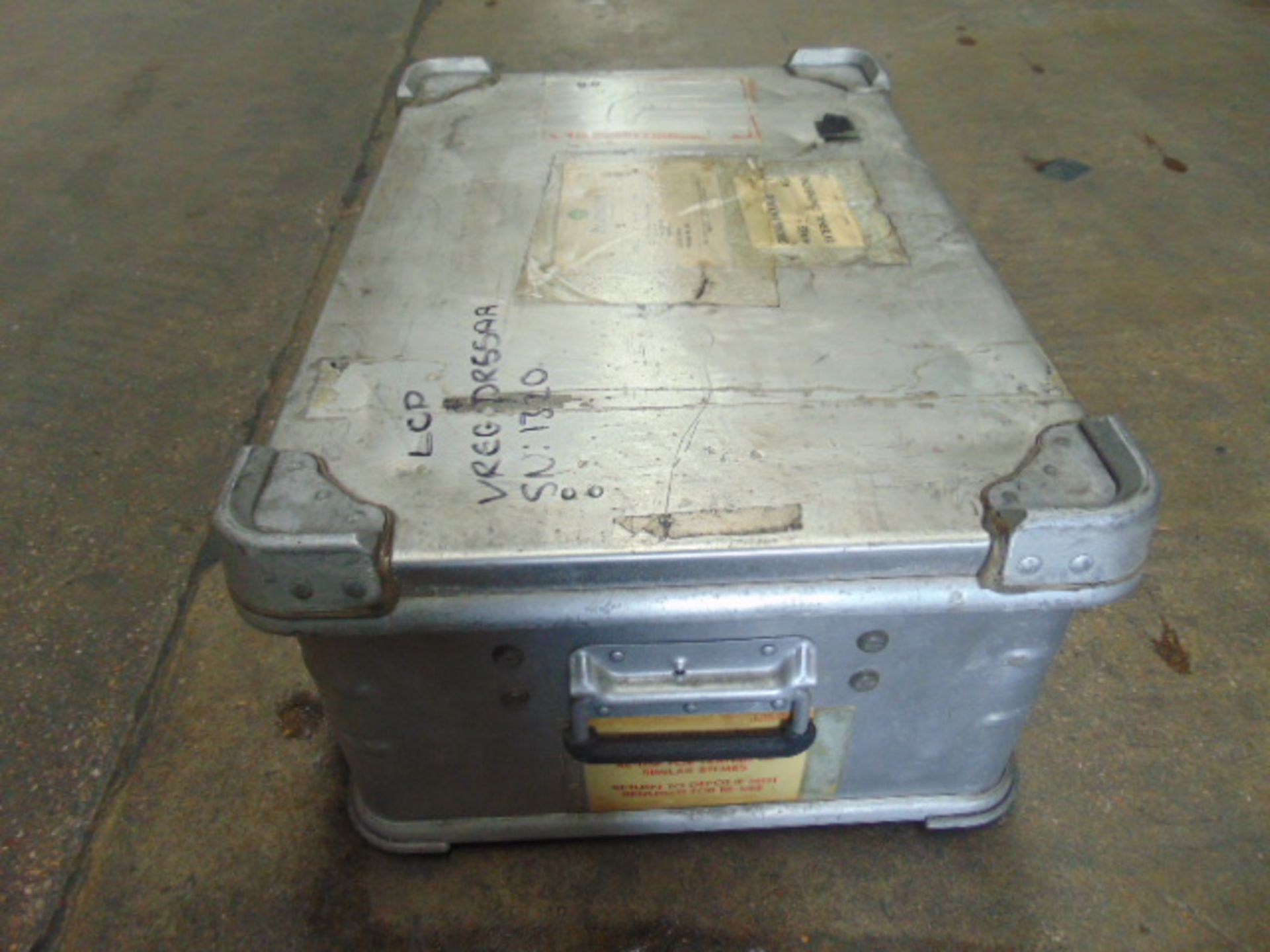 Heavy Duty Aluminium Case - Image 4 of 5