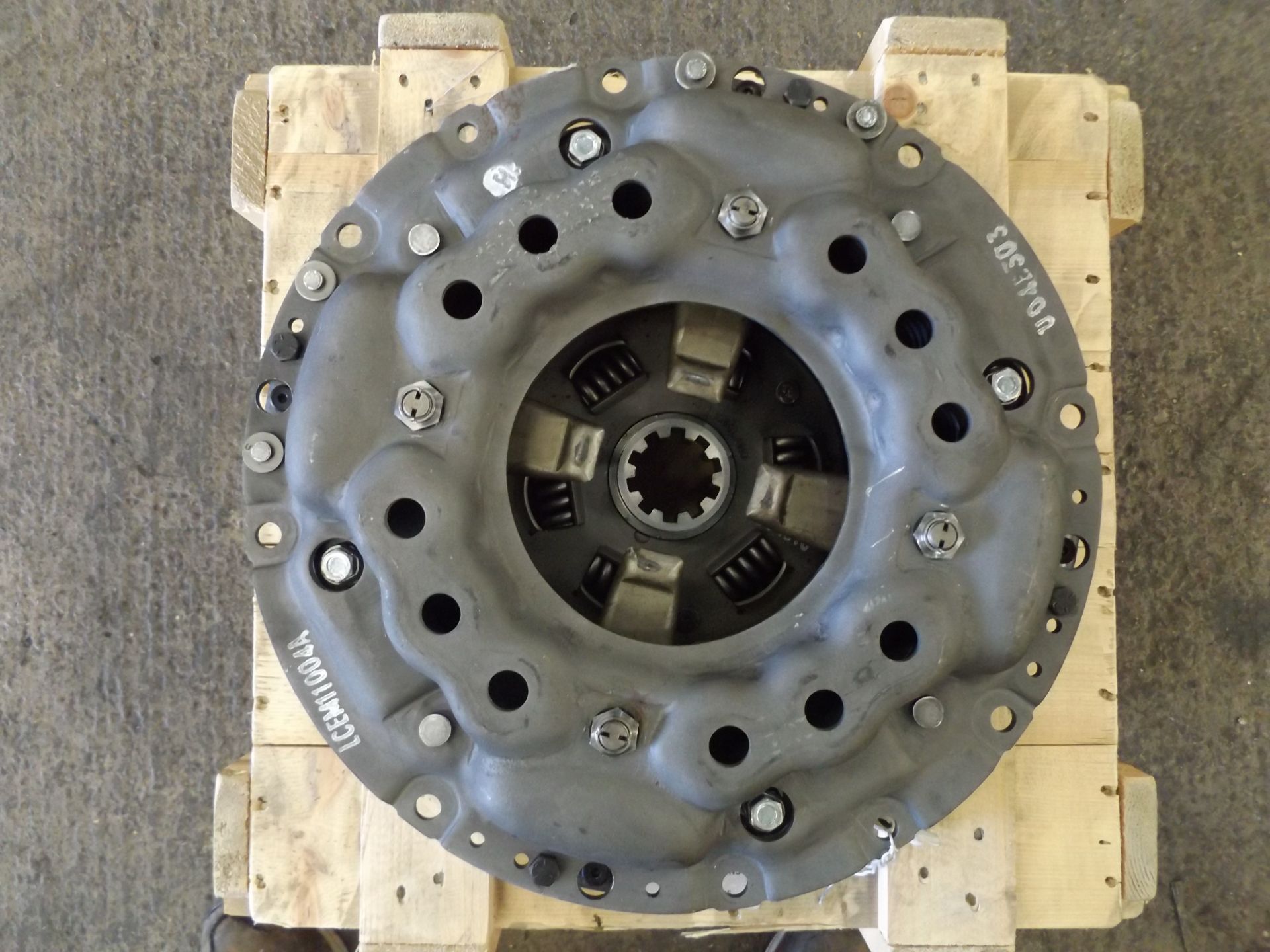 Bedford Clutch Plate Assy - Image 2 of 4