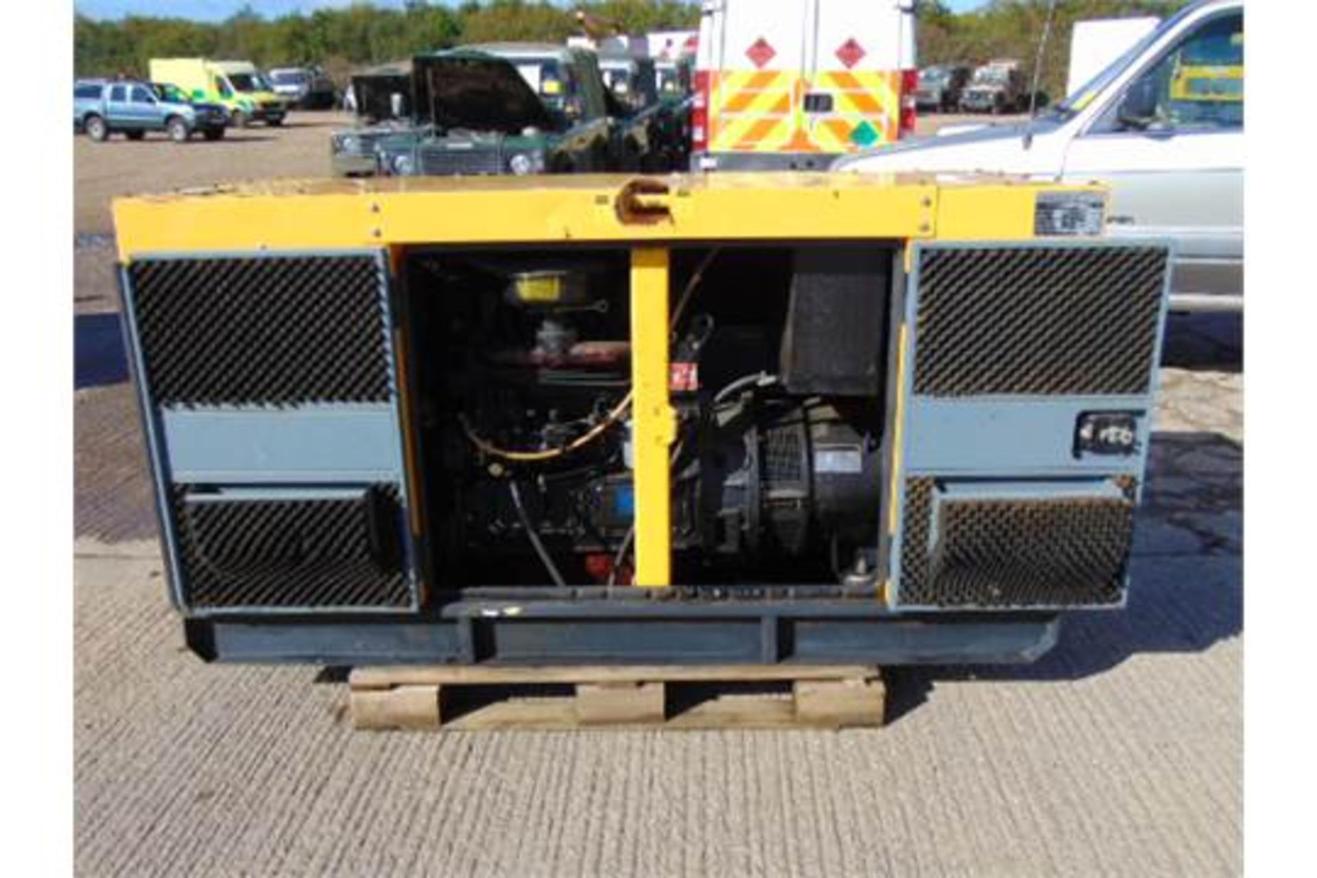 25 KVA 3 Phase Silent Diesel Generator Set - Image 7 of 16