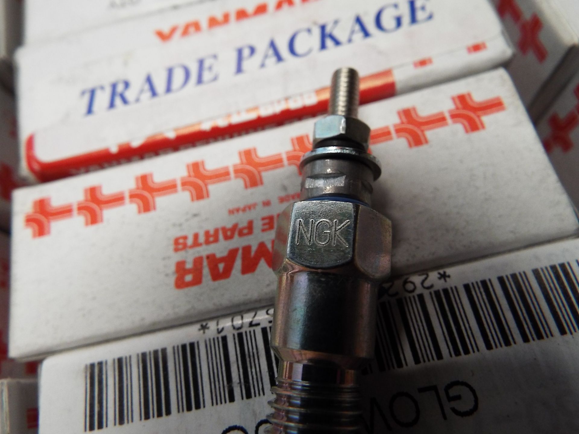 Approx 250 x Yanmar Glow Plugs P/No 119660-77800 - Image 3 of 6