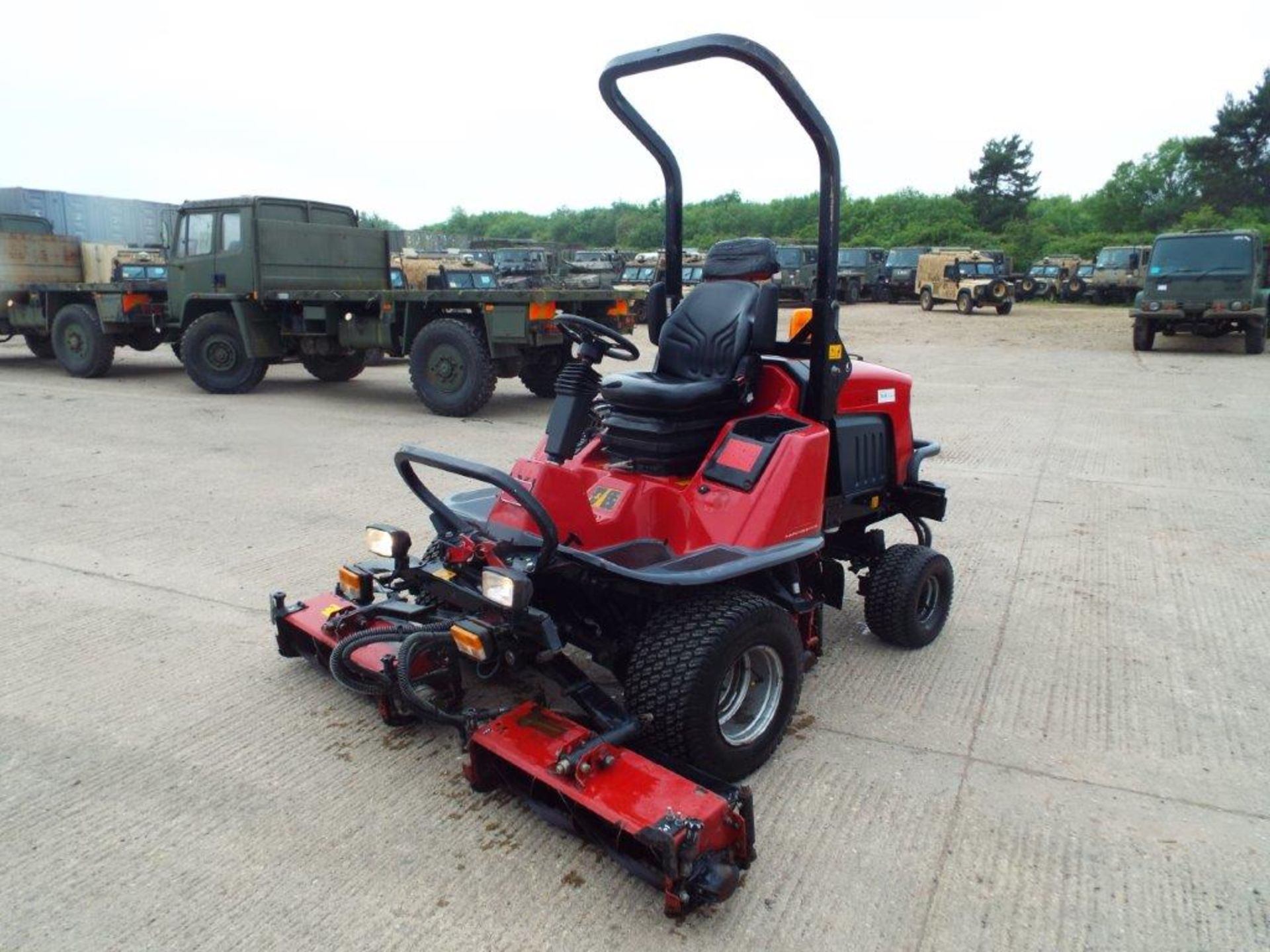 Toro LT340 4WD Triple Gang Ride on Mower - Bild 3 aus 27