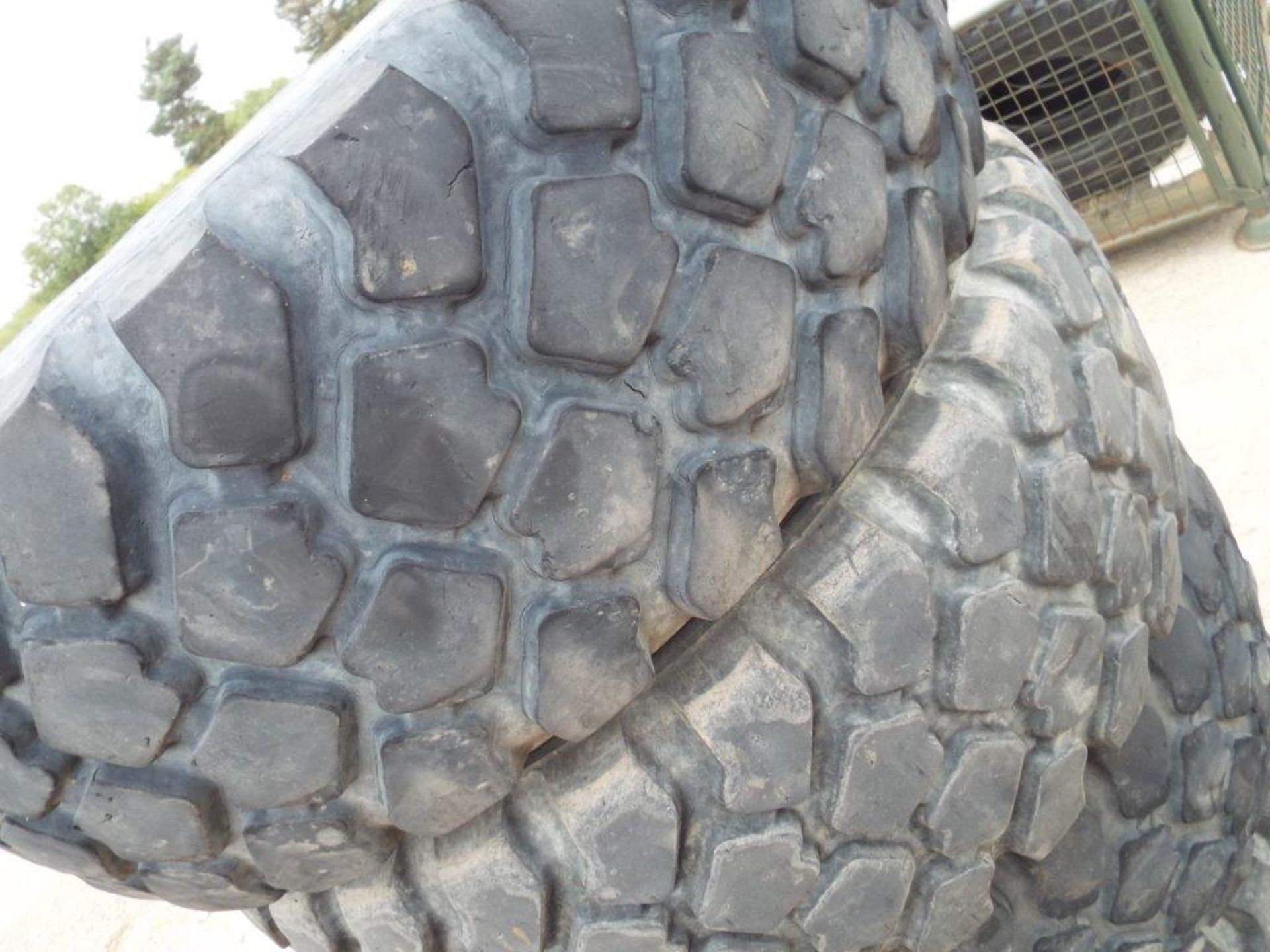 4 x Michelin XZL 395/85 R20 Tyres with 10 Stud Rims - Image 6 of 9