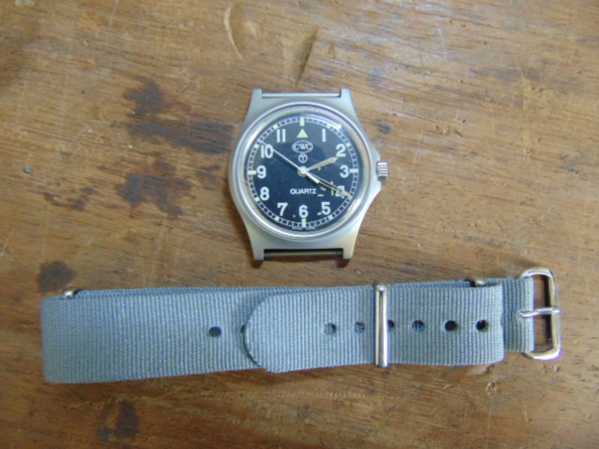 Very Rare Unissued Genuine British Army, Waterproof CWC Quartz Wrist Watch - Bild 4 aus 6