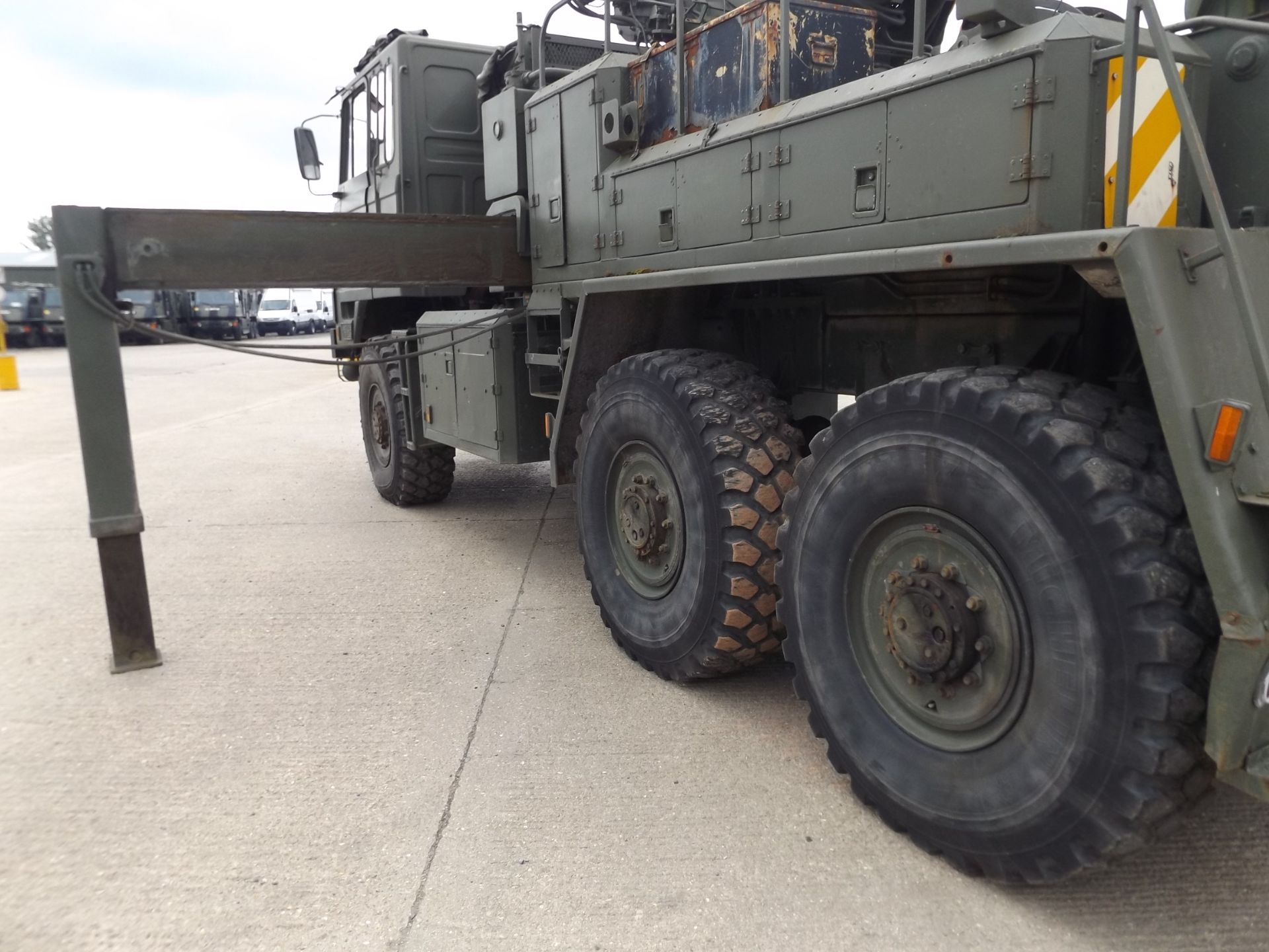 Foden 6x6 Recovery Vehicle which is Complete with Remote and EKA Recovery Tools - Image 5 of 19