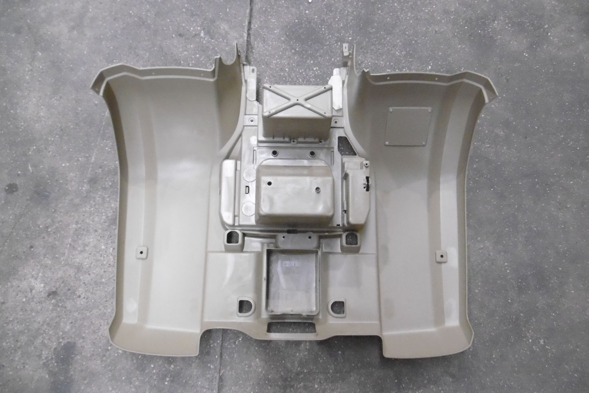 Yamaha Grizzly Body Panels - Image 12 of 12