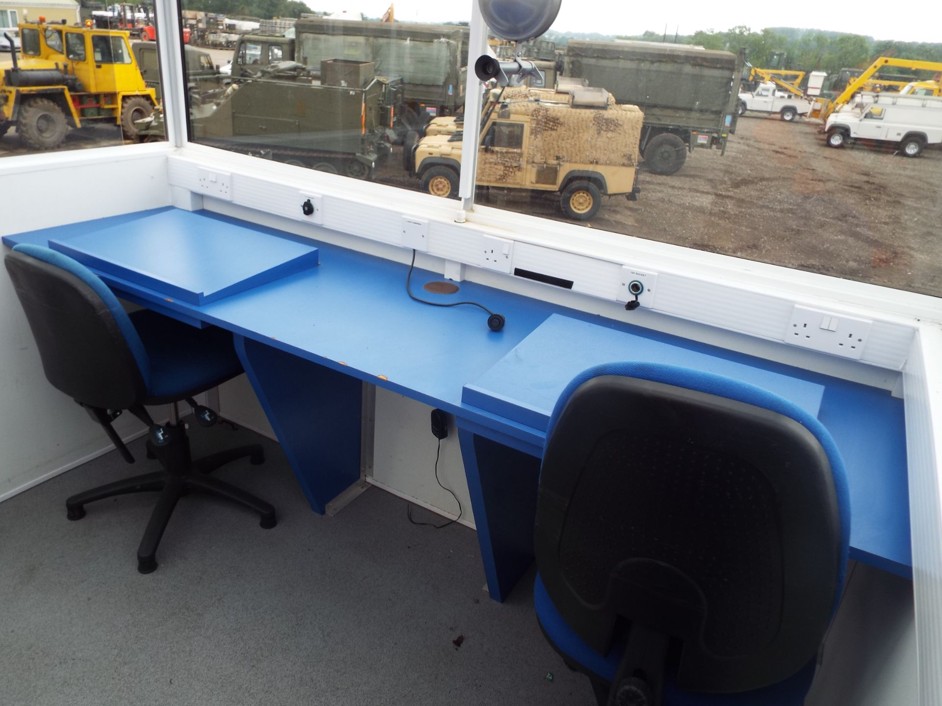 Mobile Observation and Command Centre - Bild 22 aus 46