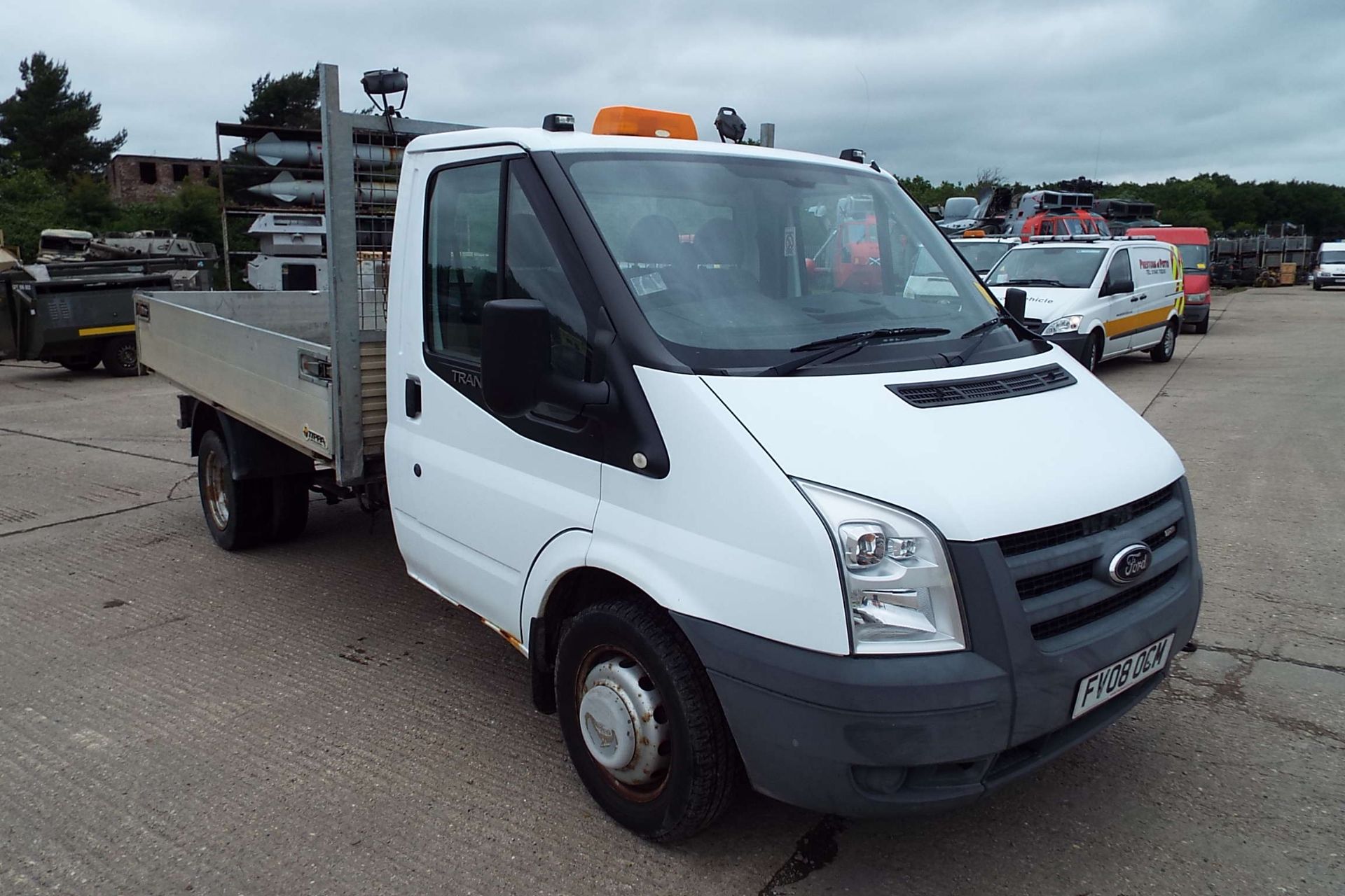 Ford Transit 115 T350M Flat Bed Tipper - Image 2 of 25