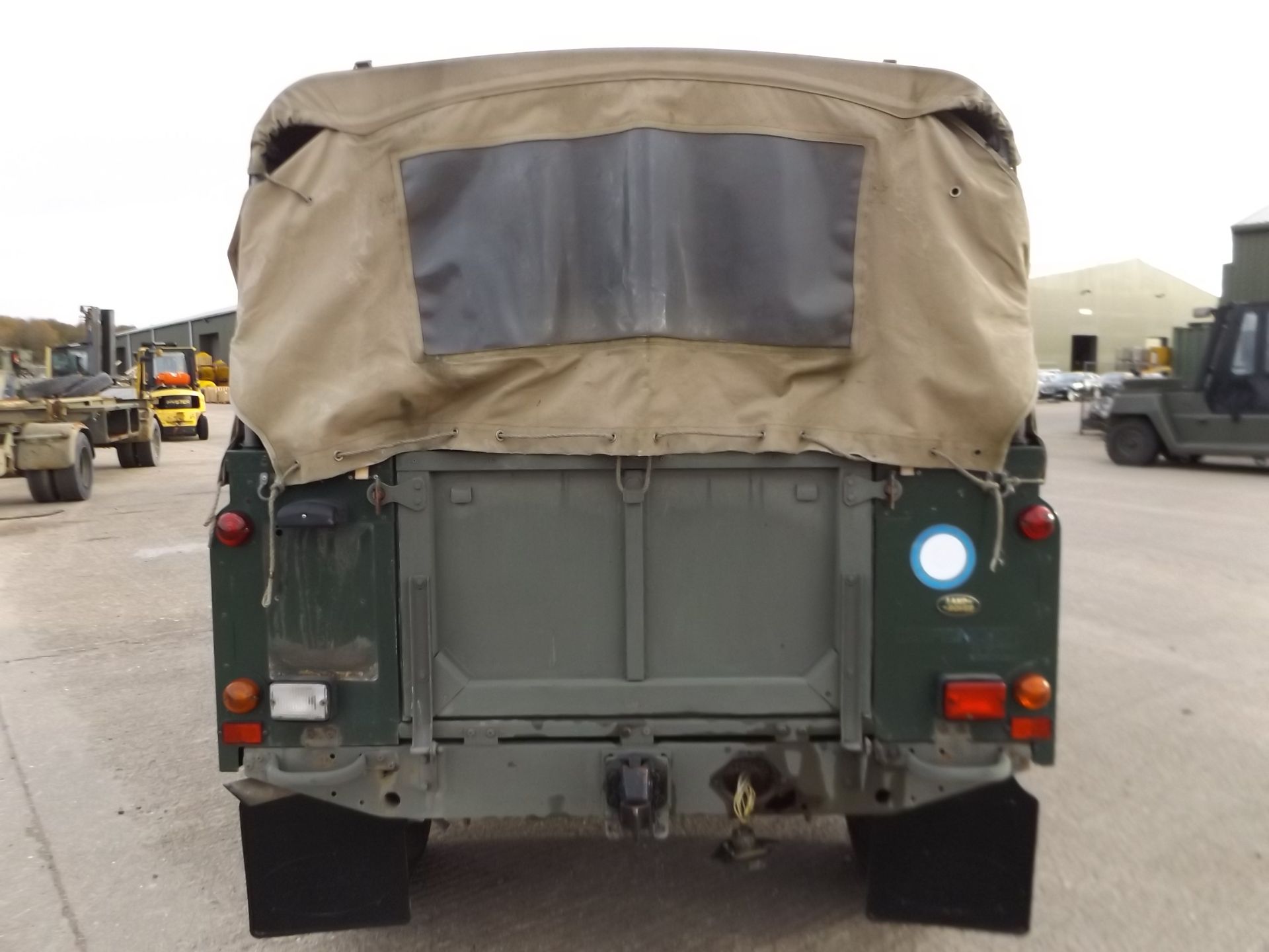 Land Rover 110 Truck Cab 300TDi - Image 7 of 16