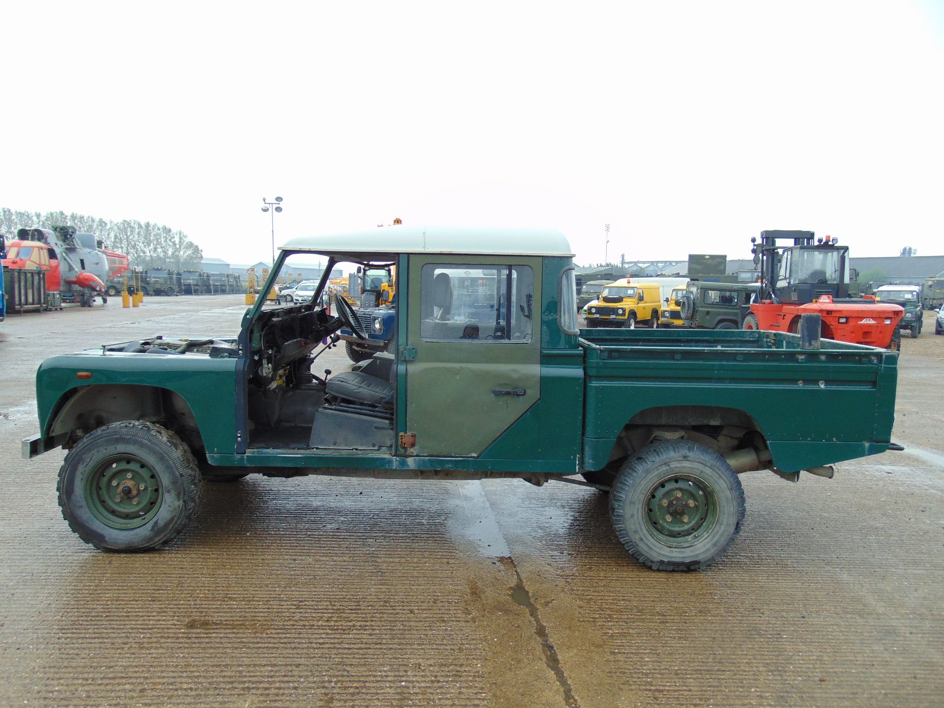 Land Rover Defender 130 TD5 Double Cab Pick Up - Image 4 of 22
