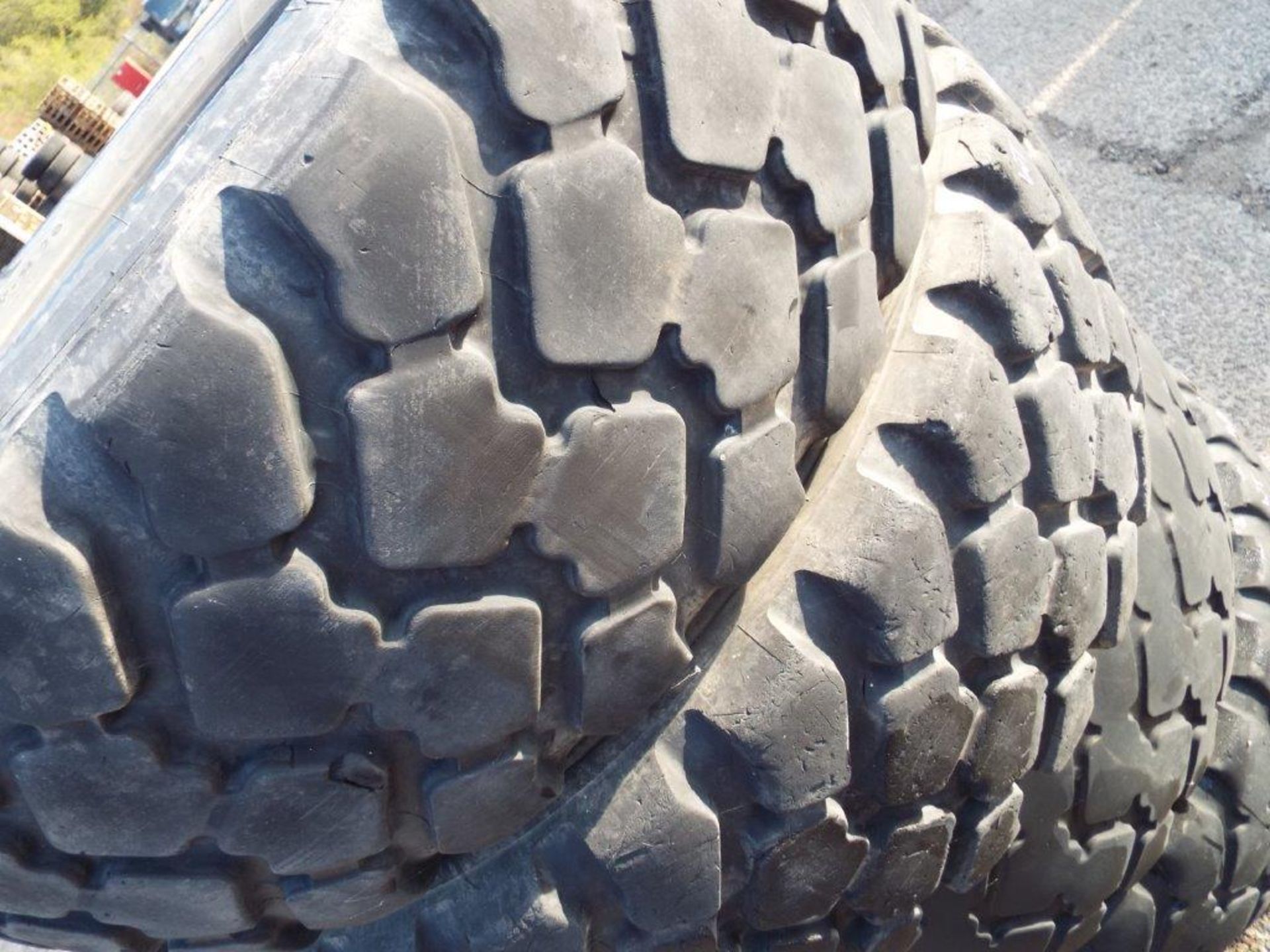 16 x Michelin XZL 365/85 R20 Tyres - Image 7 of 13