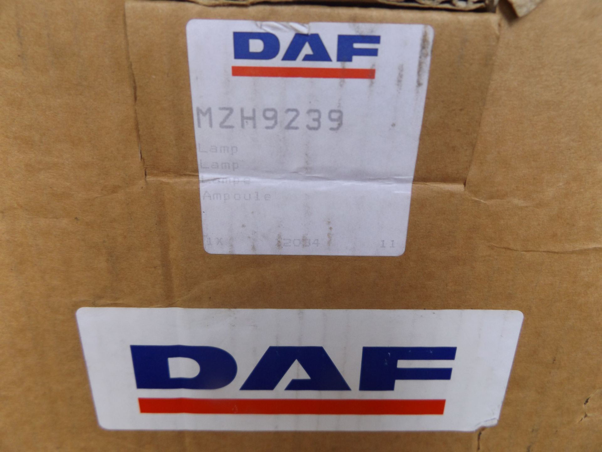 8 x DAF Rear Lamp Units P/No MZH9239 - Image 5 of 6