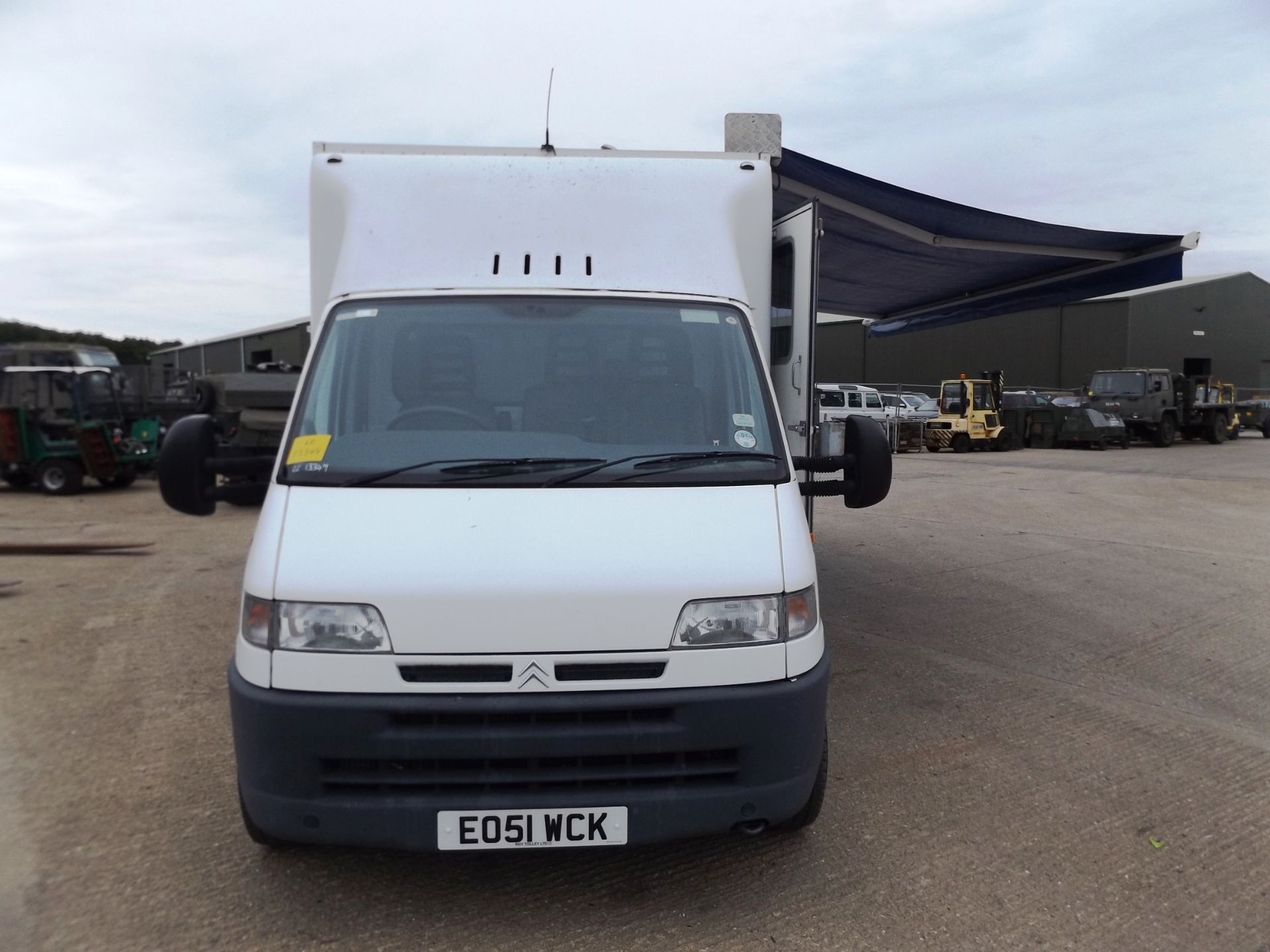Citroen Relay 2.8HDi MWB Tri Axle Van only 24,529 miles! IDEAL CAMPER/EXPEDITION VEHICLE - Bild 3 aus 20