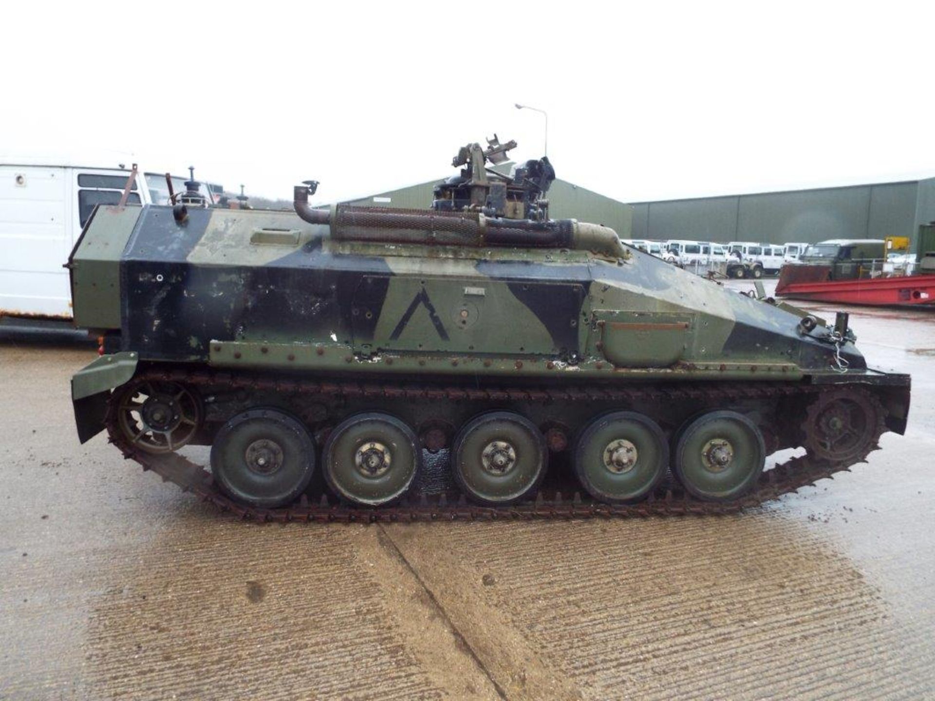CVRT (Combat Vehicle Reconnaissance Tracked) Spartan Armoured Personnel Carrier - Bild 8 aus 31