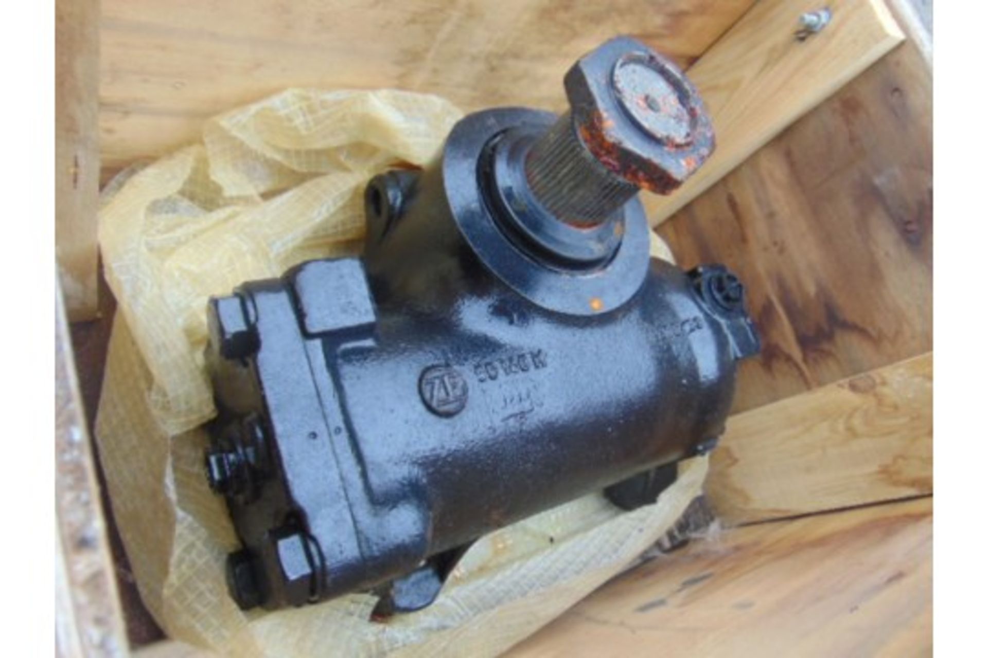 2 x DAF Steering Gears P/No MXK1938 - Image 4 of 5