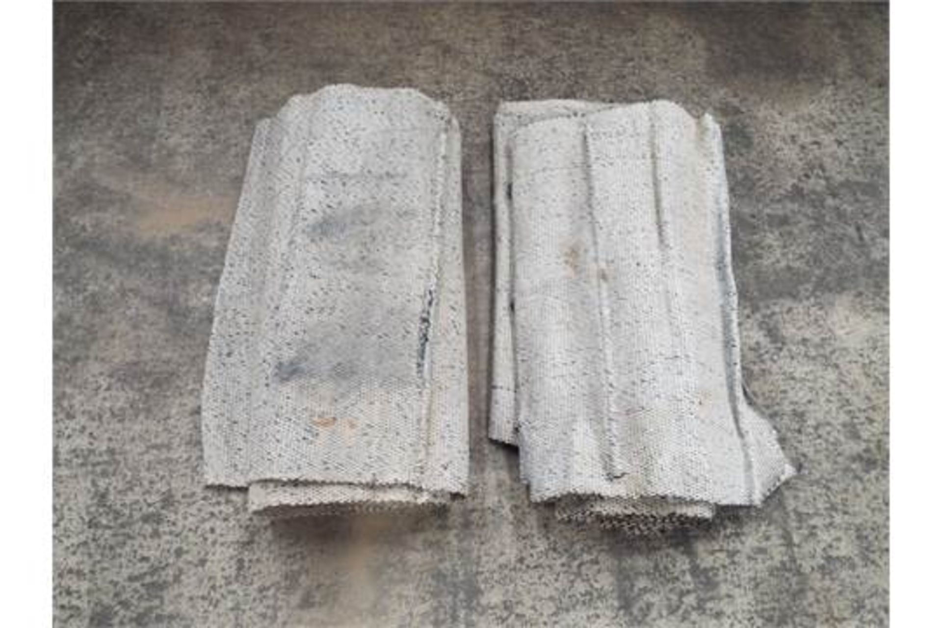 2 x Land Rover Traction Mats - Image 2 of 4