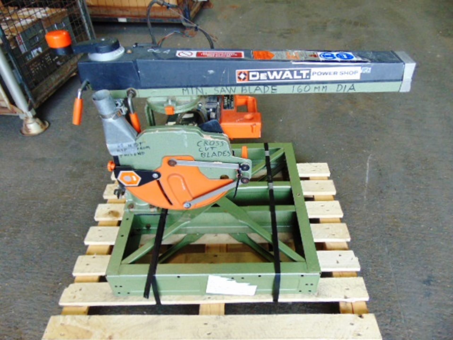 Dewalt DW1501 radial arm saw - Bild 2 aus 13