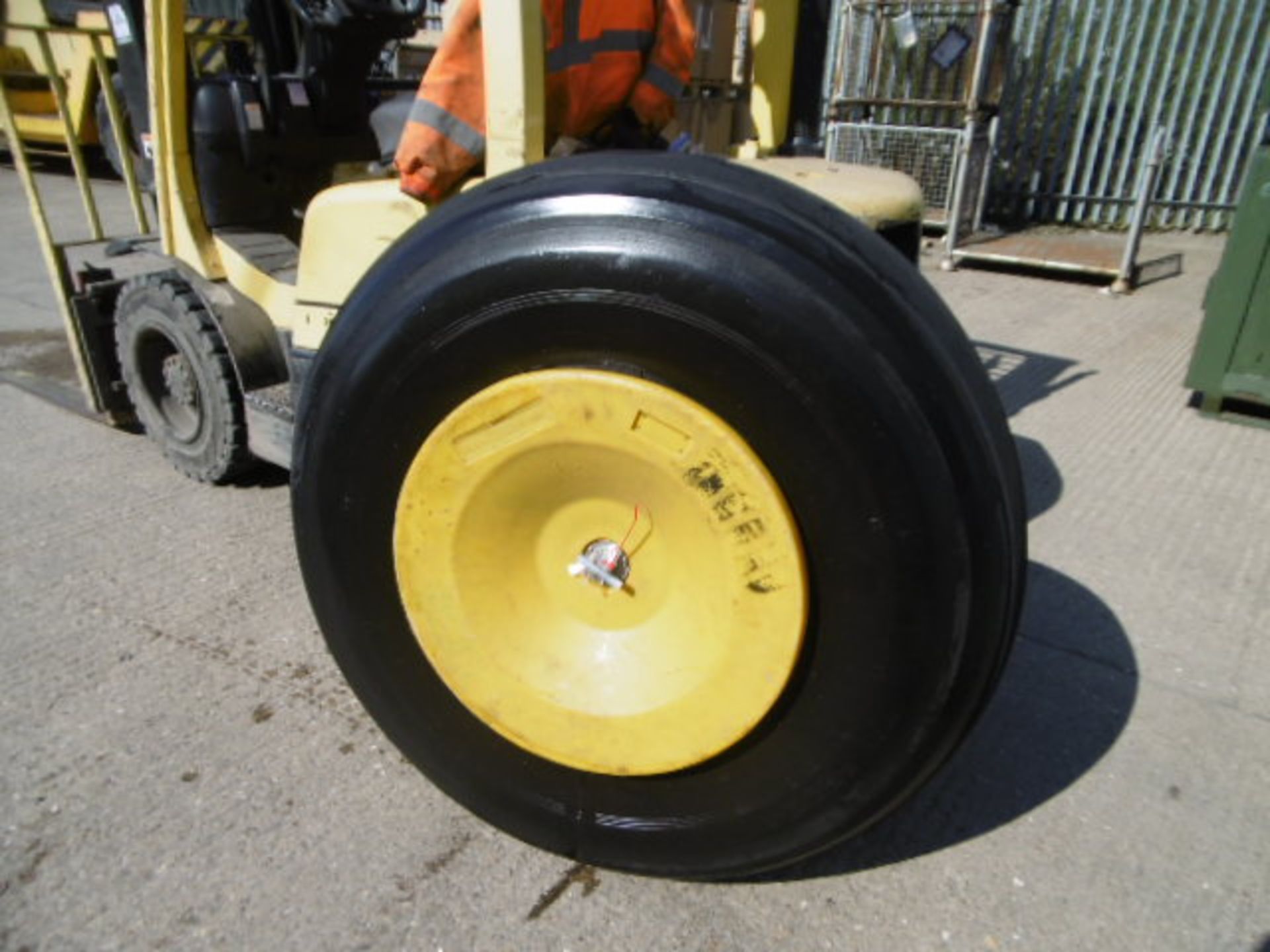 VC10 Aircraft Tyre and Rim