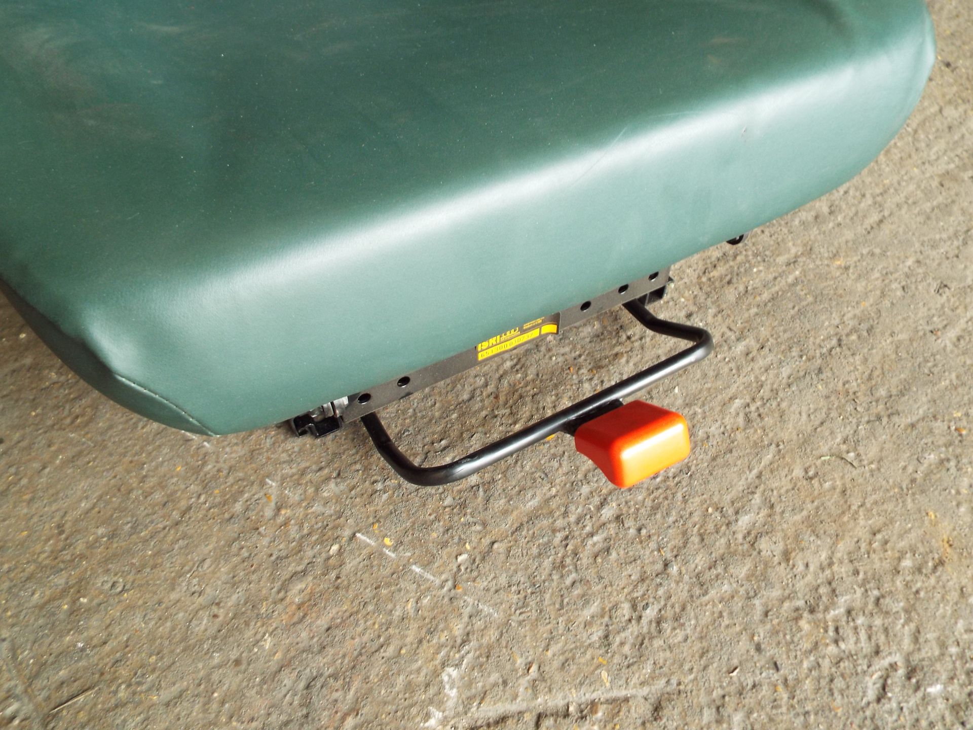 Isringhausen 651300030733 Vehicle Operators Seat - Image 5 of 10