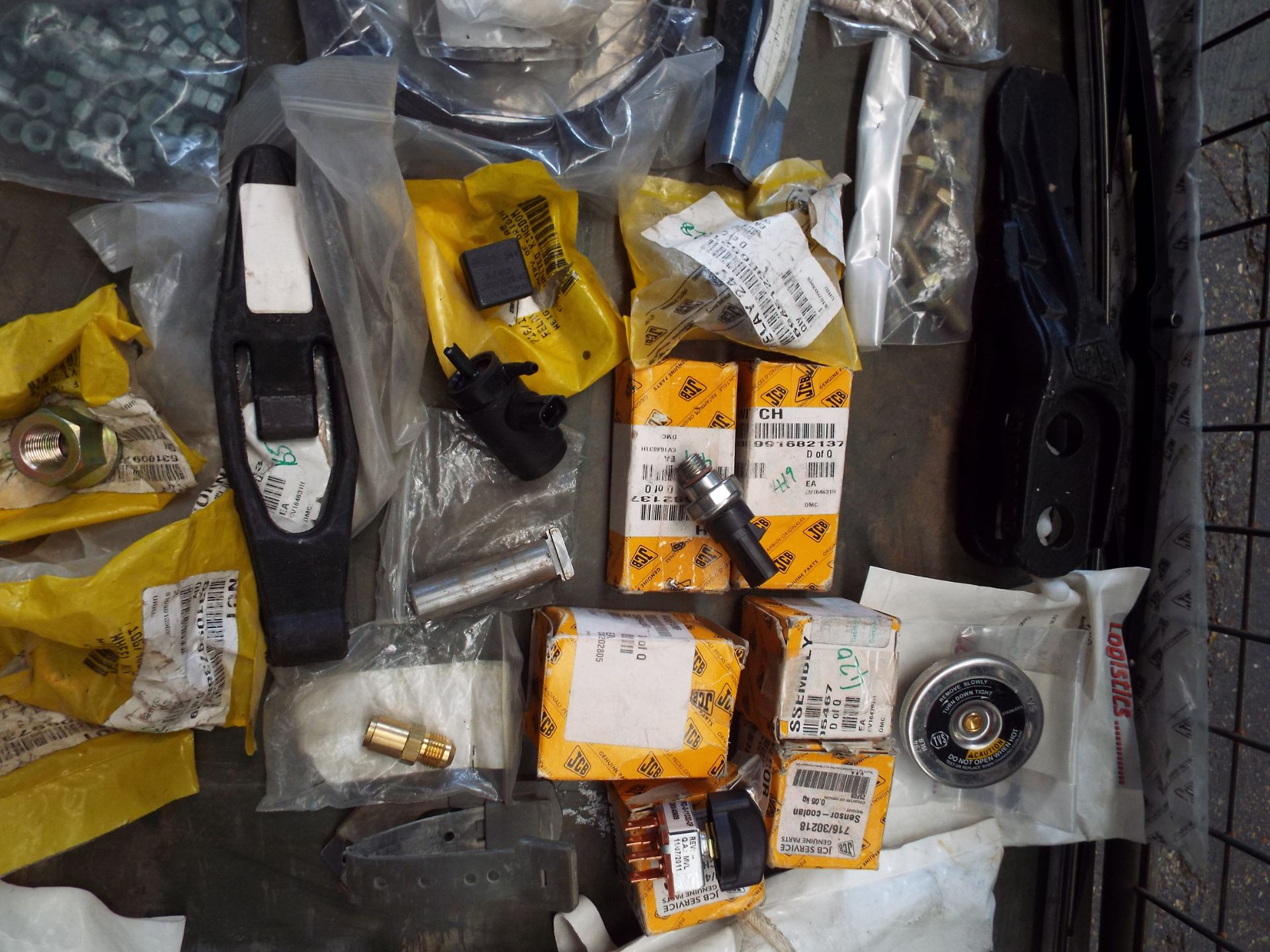 Mixed Stillage of Truck and Plant/JCB Spares consisting of Mirror, Catches, Caps, Pins etc - Image 7 of 11