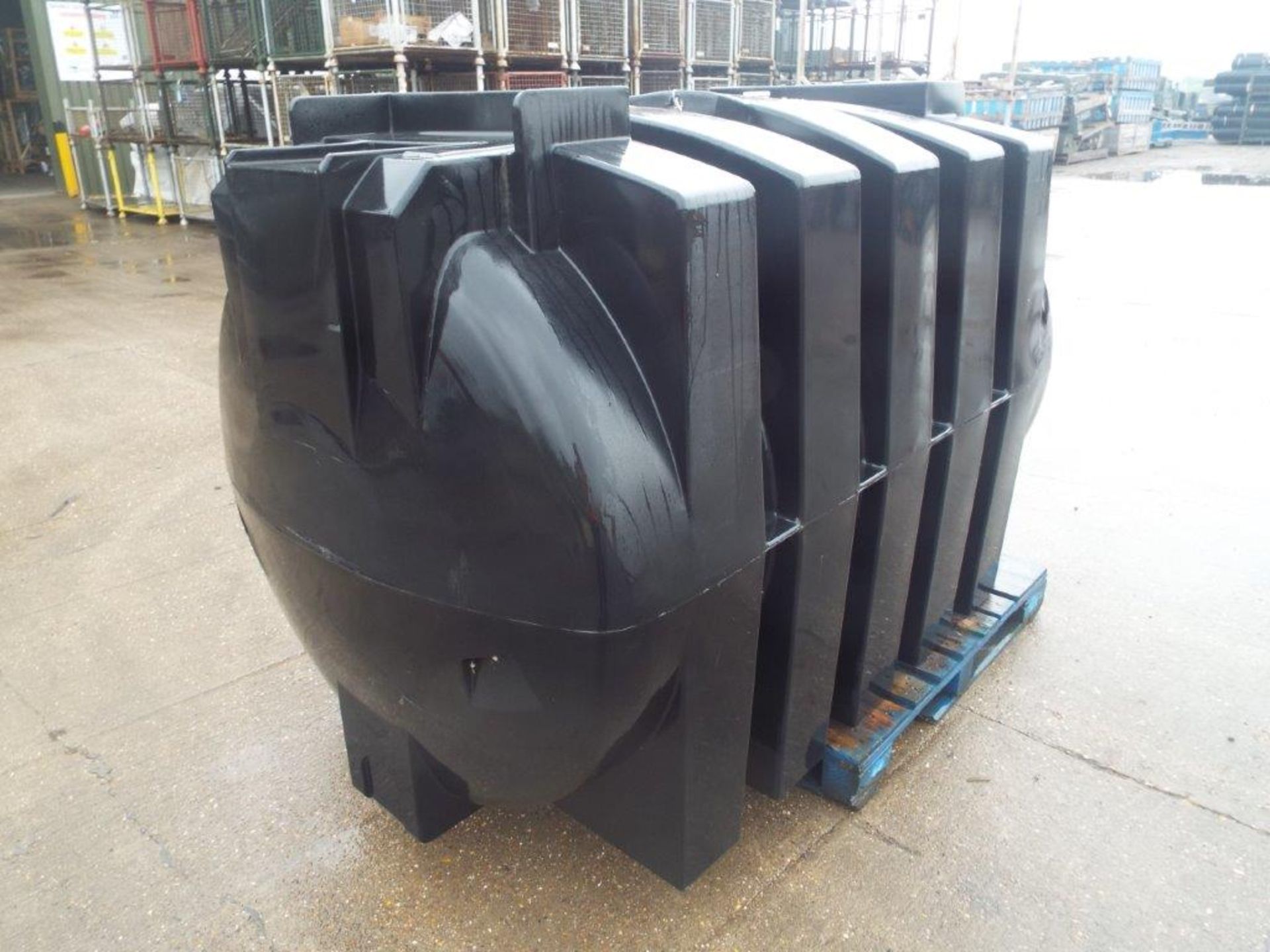 Tuffa 2500 litre (500 gallon approx) Horizontal Static Water Tank - Image 6 of 12