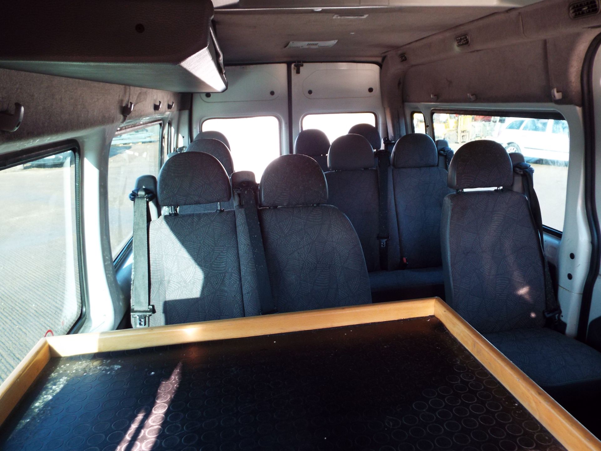 Ford Transit 12 Seat Minibus - Bild 12 aus 19