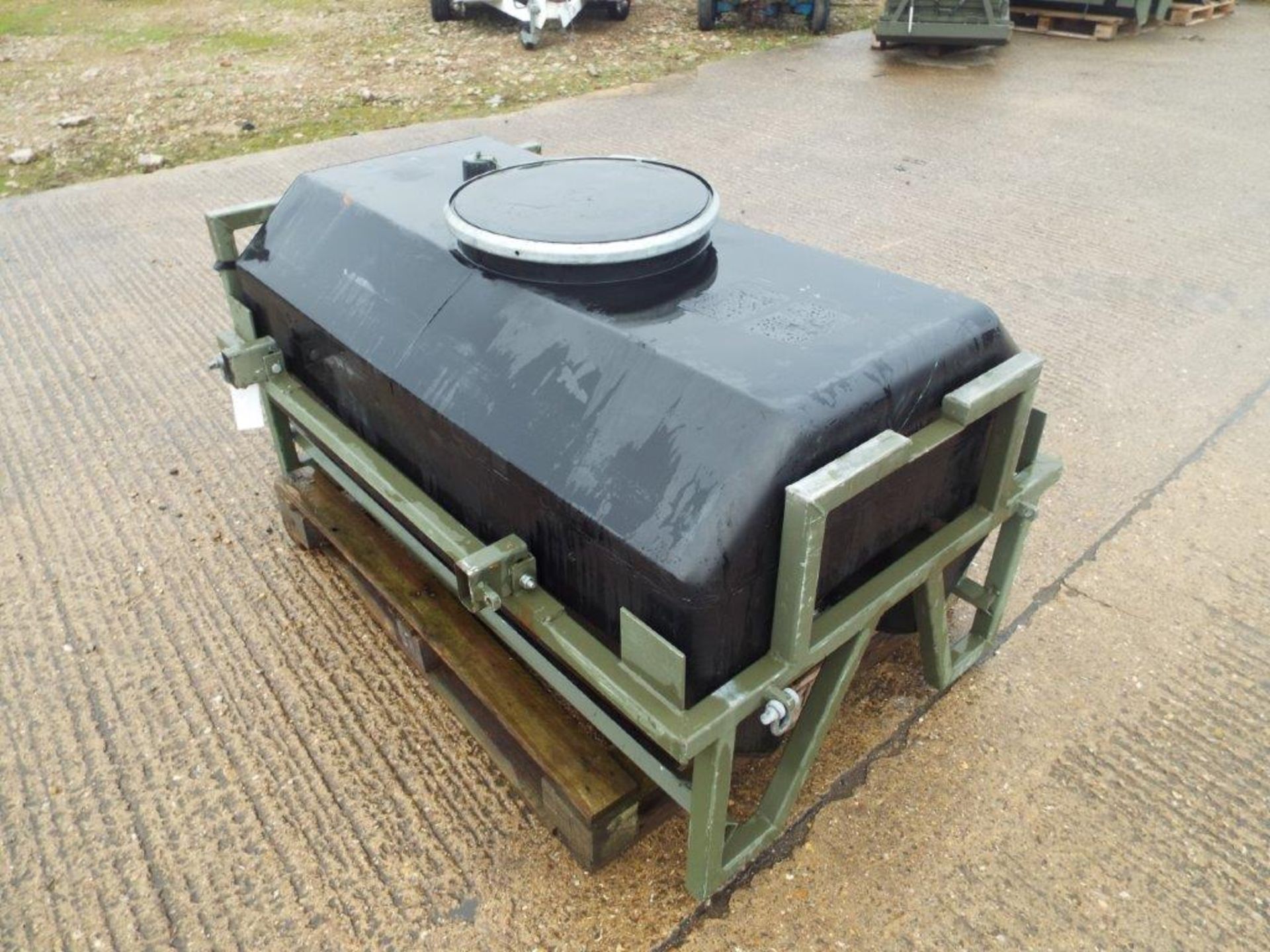 Trailer Mountable Water Tank with Frame