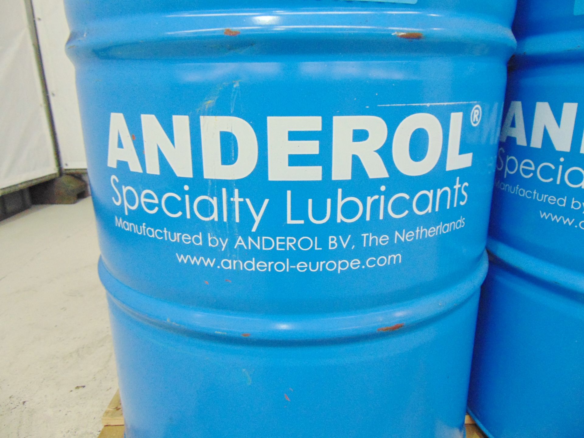 2 x Unissued 208L Barrels of Anderol 3046 Synthetic Compressor Oil - Bild 2 aus 7
