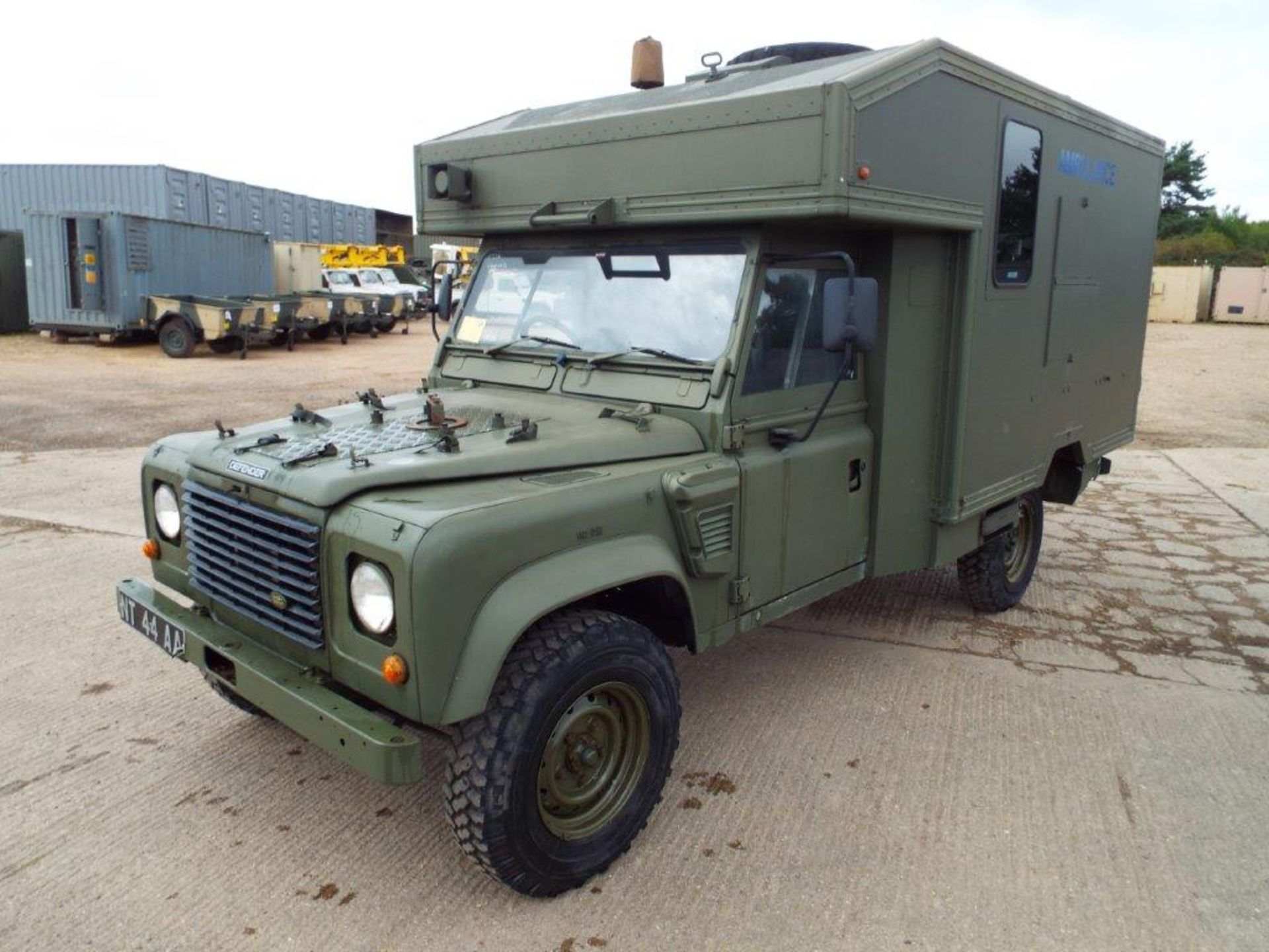 Military Specification Land Rover Wolf 130 Ambulance - Image 3 of 24