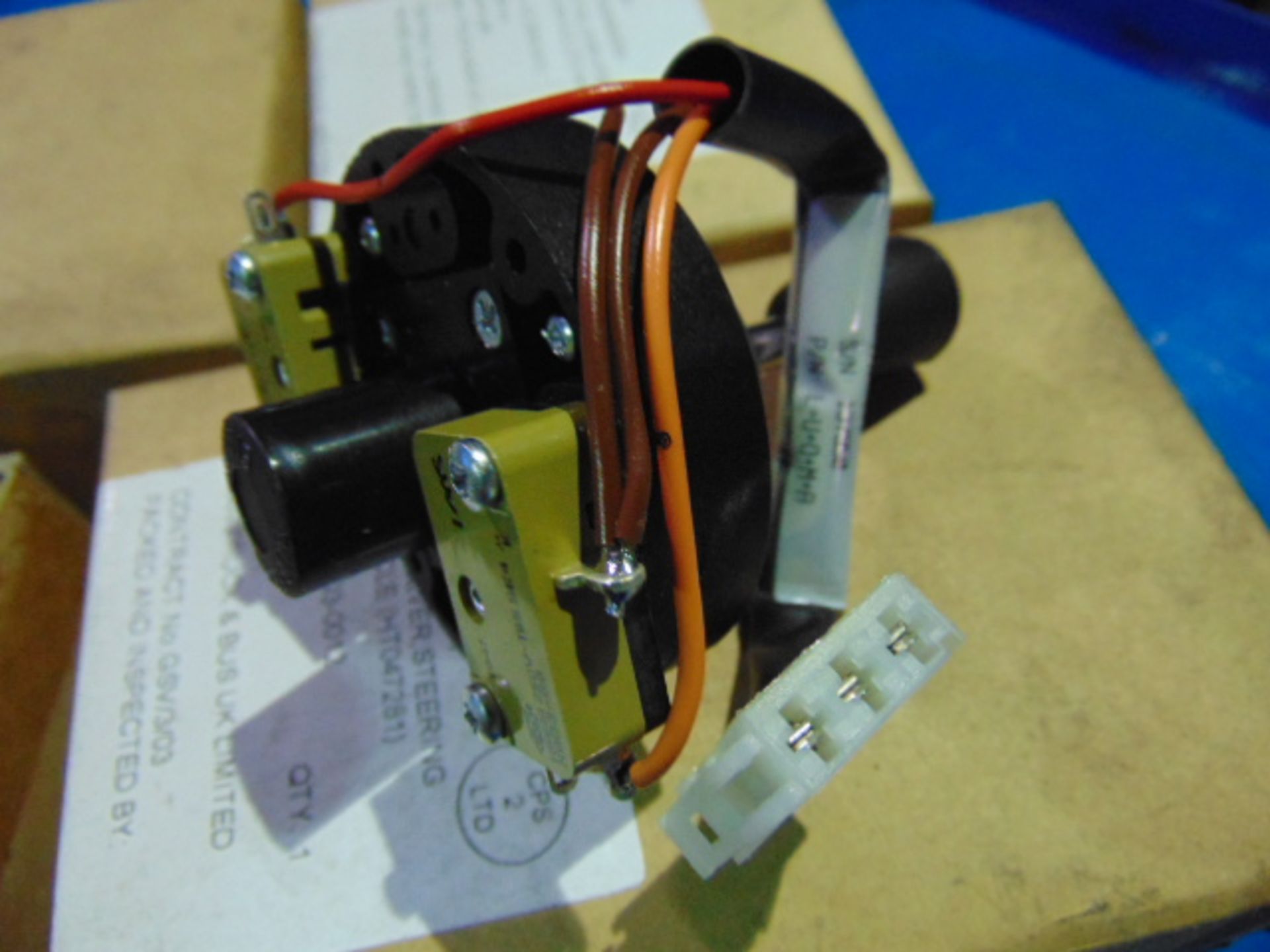 Qty 4 Actuator Lever, Steering Gear - Image 2 of 5