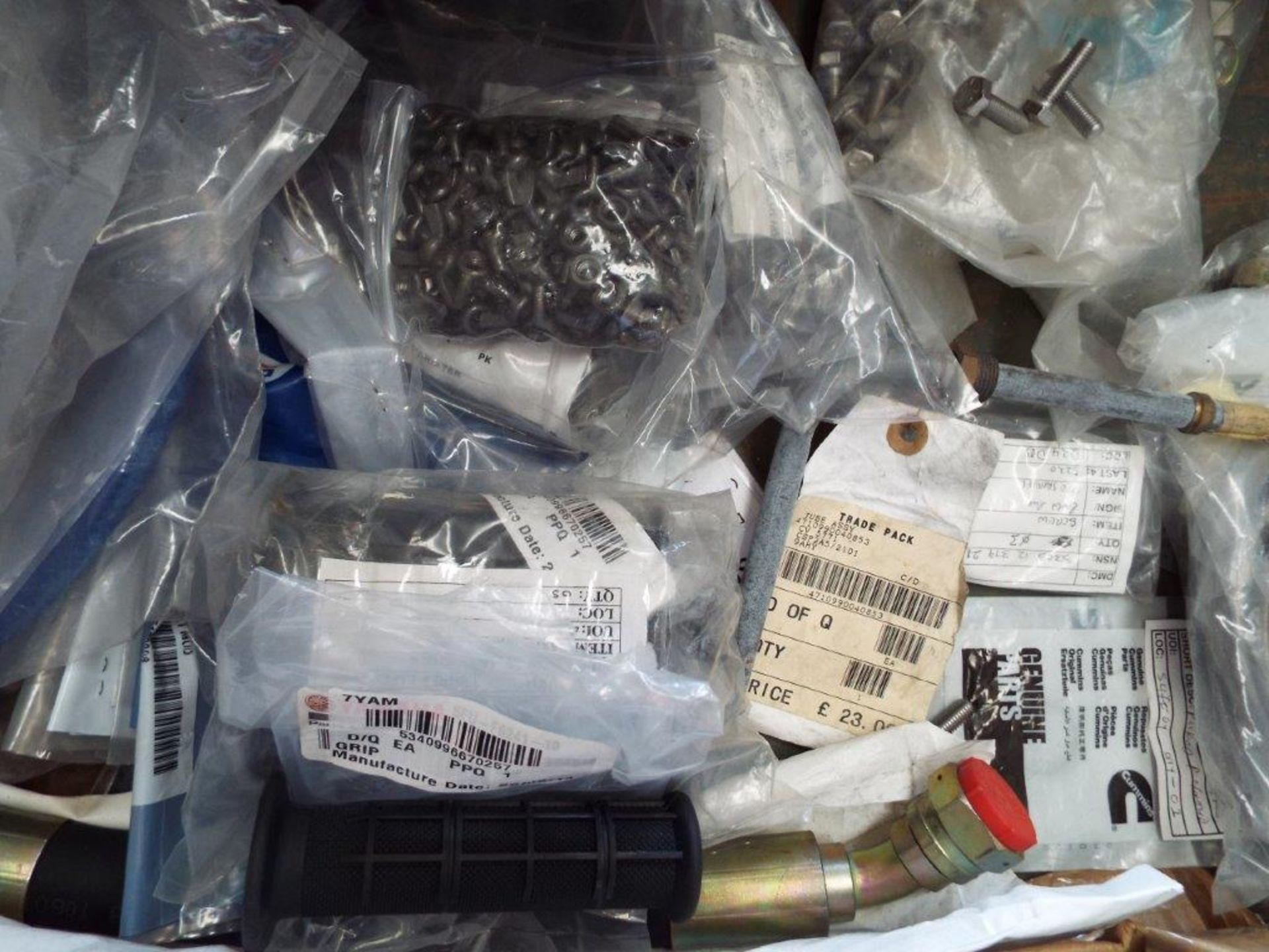 Mixed Stillage of MAN Pinzgauer, Yamaha etc Parts inc Brake Pads, Hoses, Tyre Inflation Kits etc - Image 9 of 14