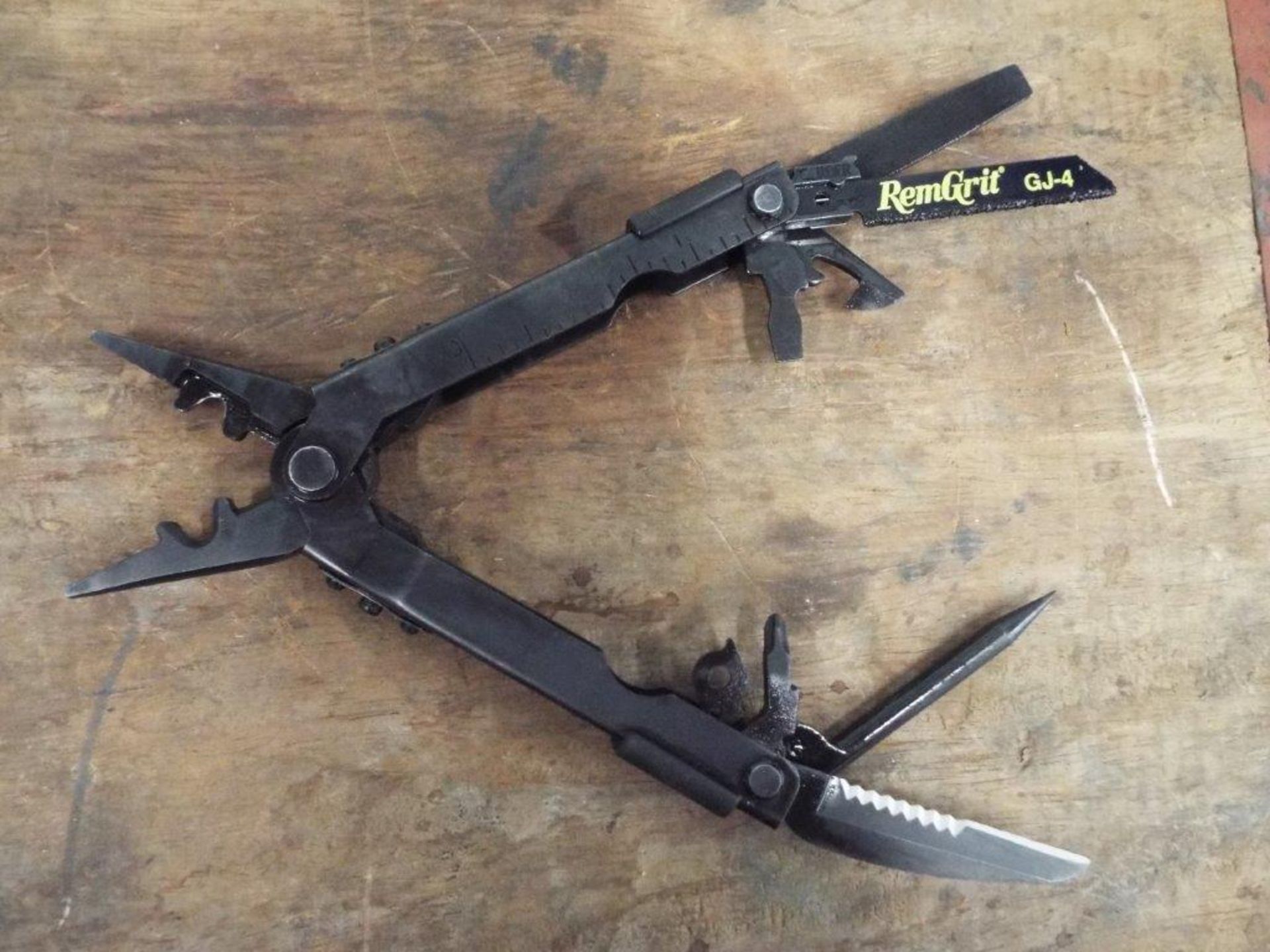 Unissued Gerber Multi-Plier 600 - Image 2 of 11