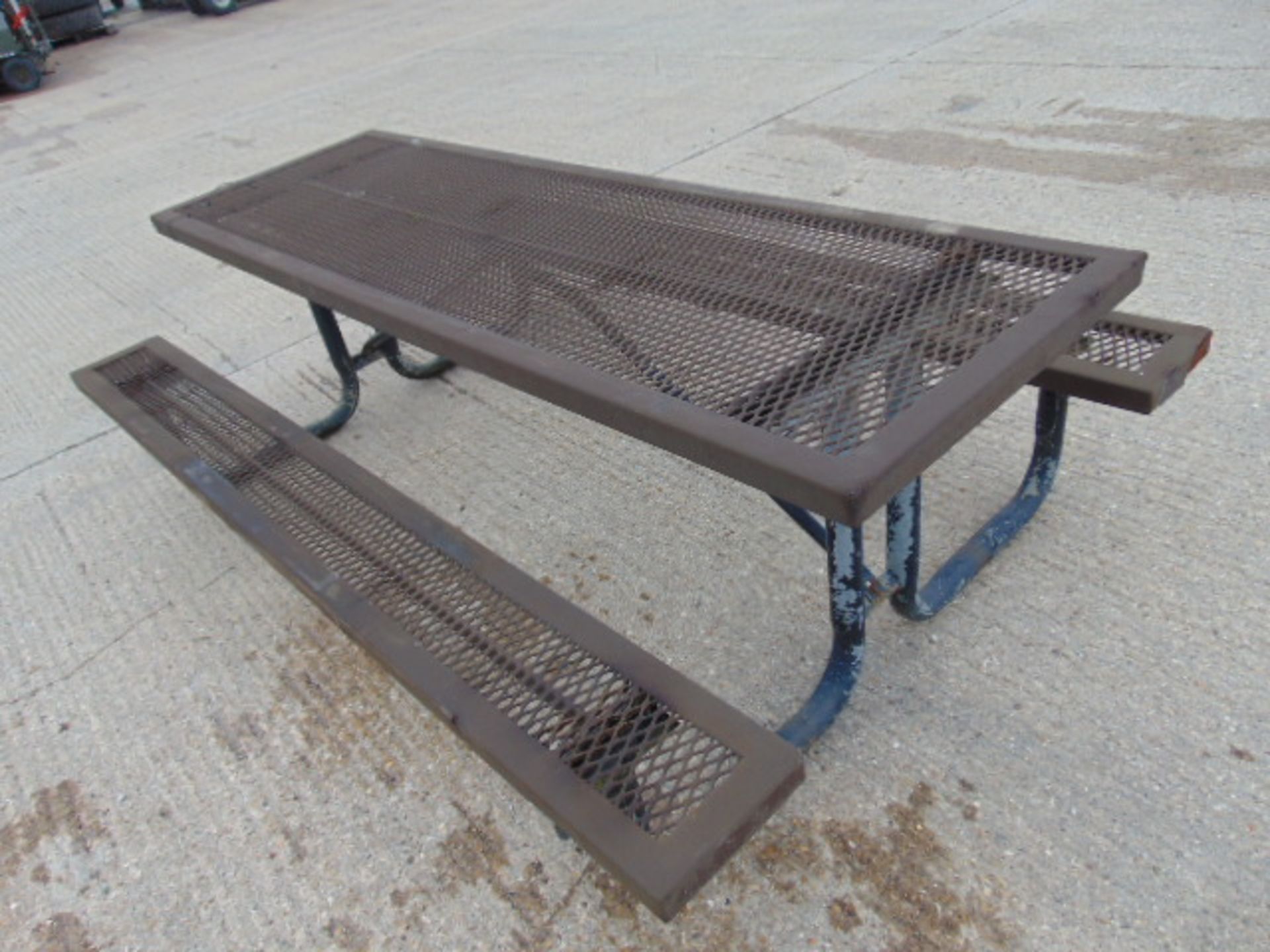 8'x5' Webcoat Metal Picnic Bench - Image 3 of 9