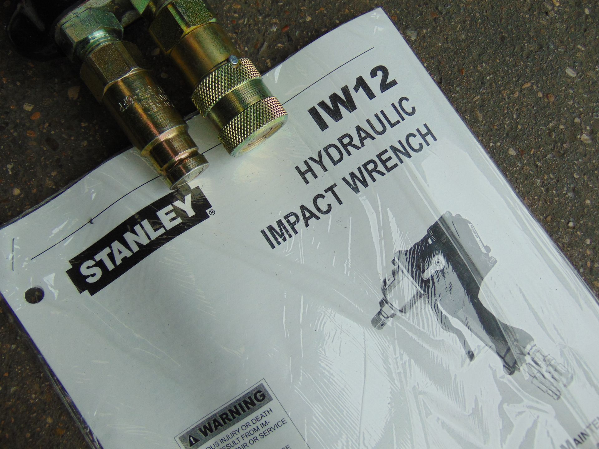 Stanley Hydraulic Maintenance Kit complete with CH15 Chipping Hammer and IW12 Impact Wrench - Bild 6 aus 19