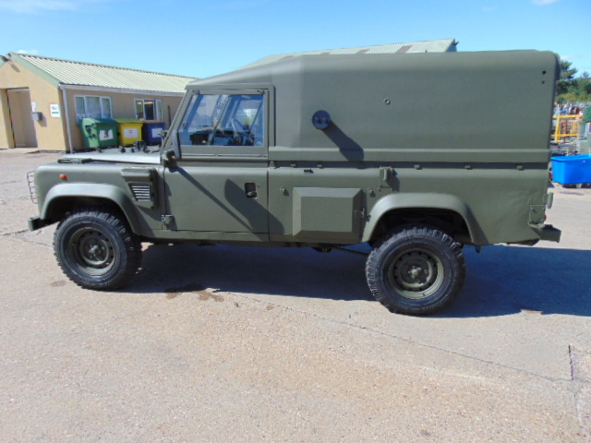 Military Specification Land Rover Wolf 110 Hard Top FFR - Bild 4 aus 29