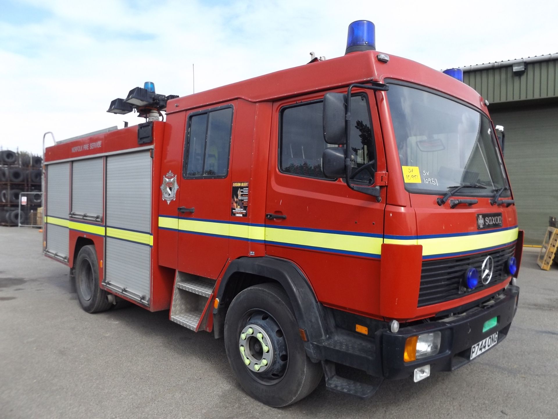 Mercedes 1124 Excaliber Fire Engine