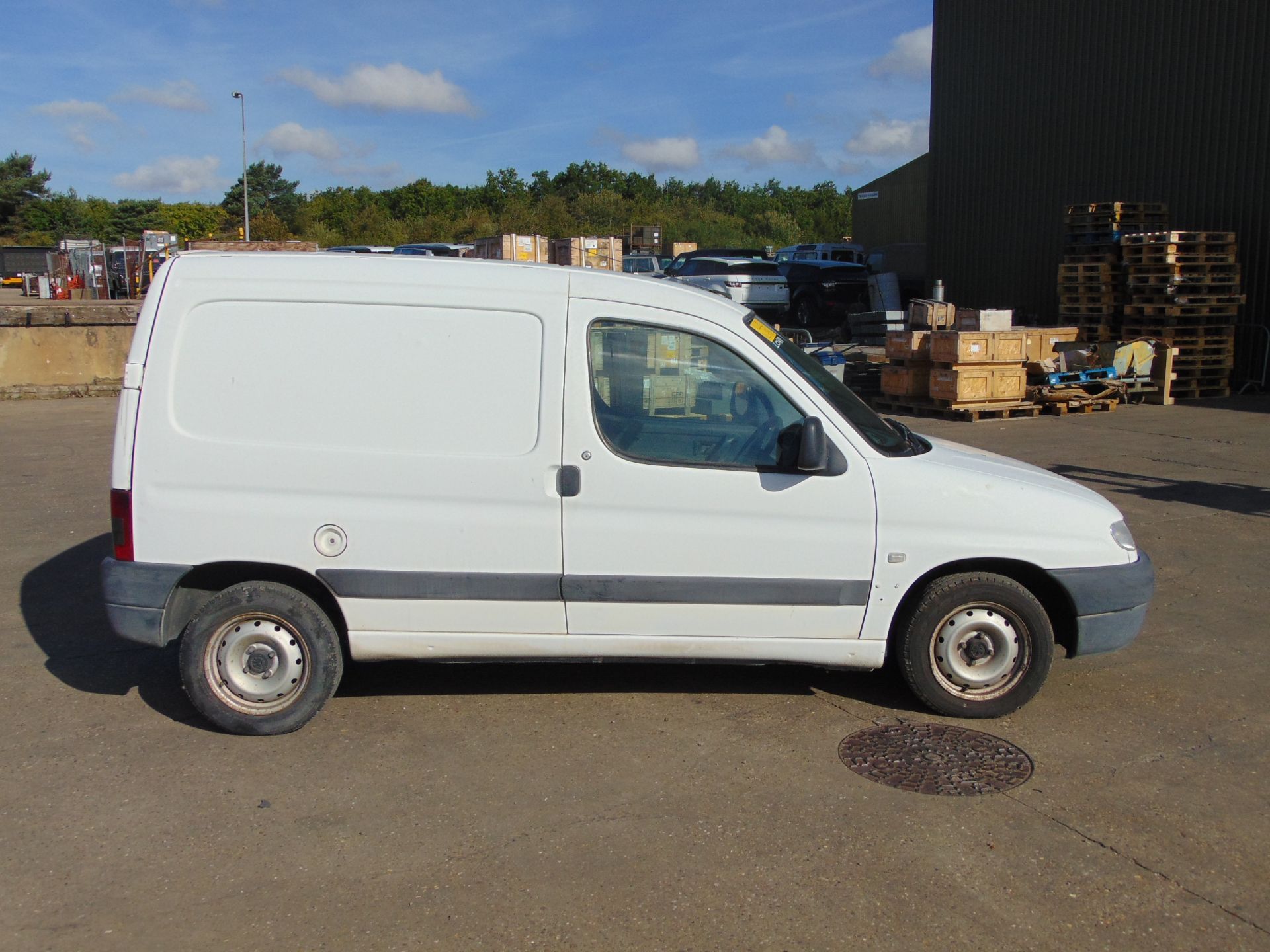 Peugeot Partner Van - Image 8 of 19