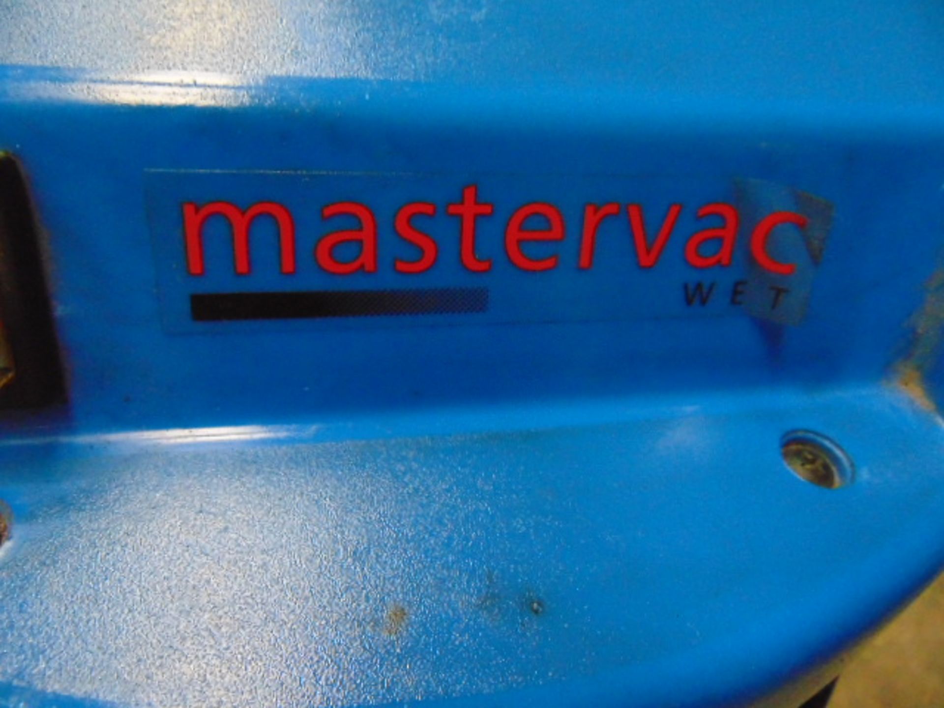 Mastervac MVW 371 1100 WATT WET AND DRY VACUUM - 35LTR - Image 5 of 6