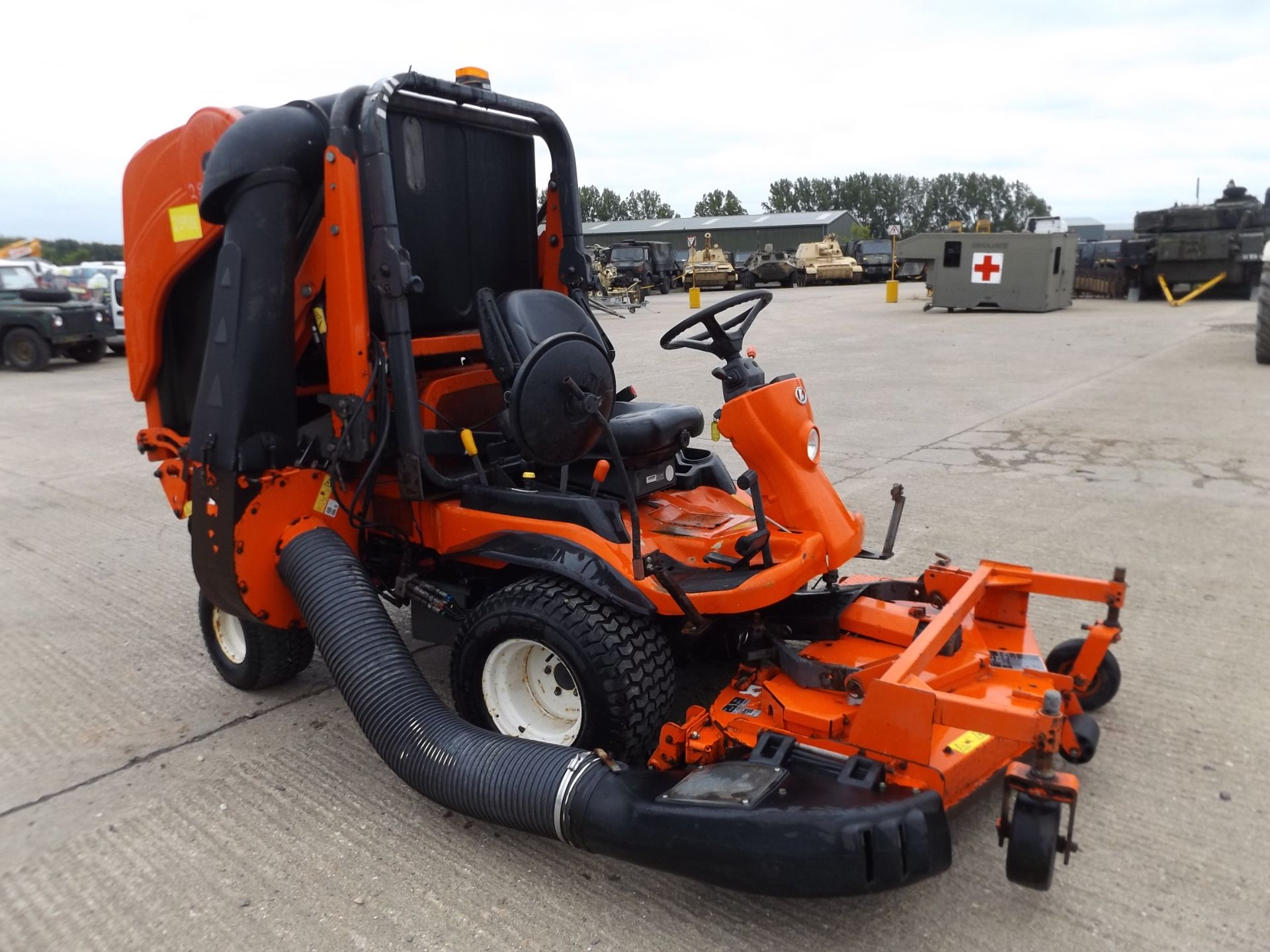 2009 Kubota F3680 4 x 4 Out Front Mower 36 HP Diesel - Bild 3 aus 15