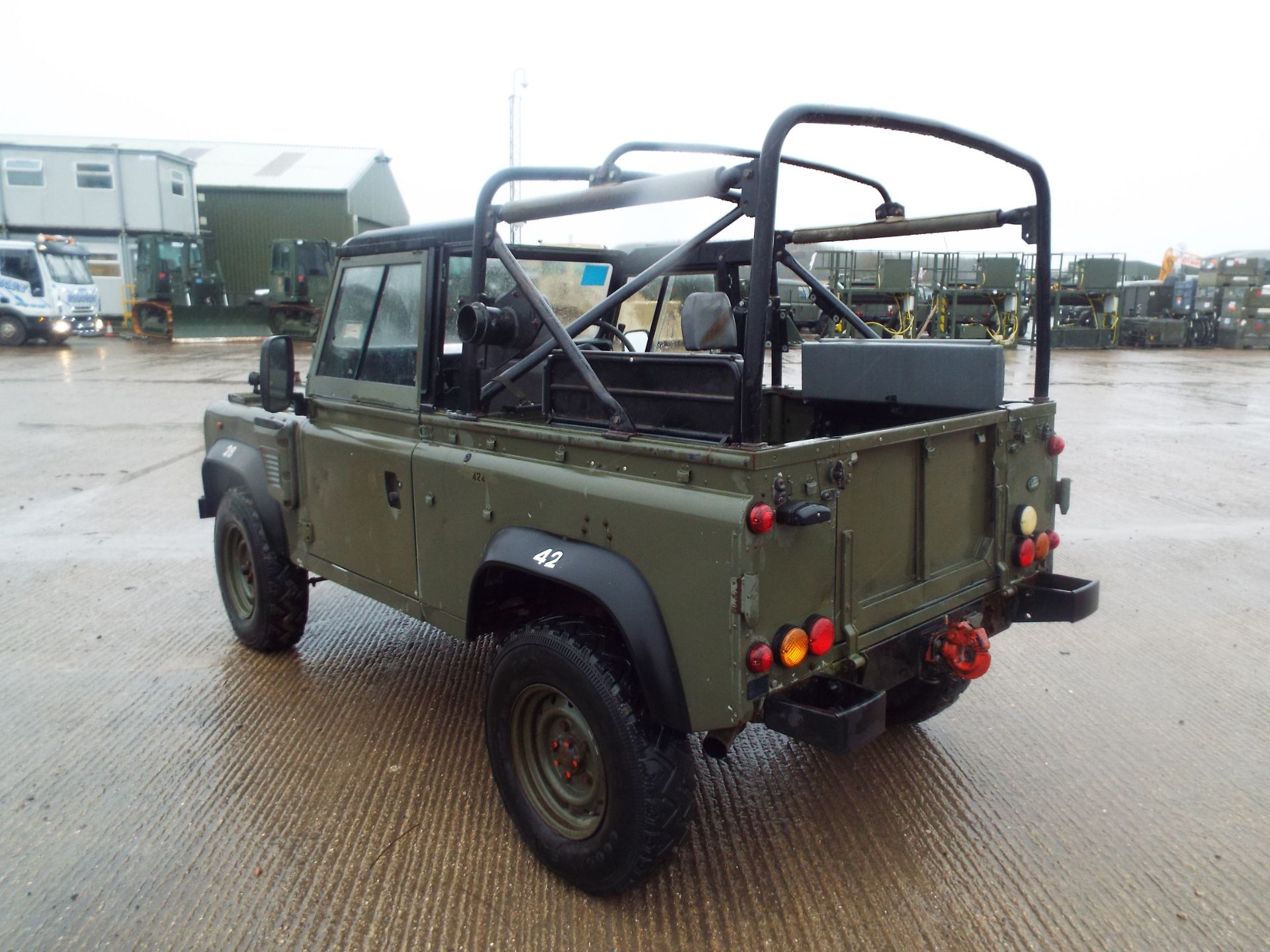 Military Specification Land Rover Wolf 90 Soft Top - Image 5 of 24