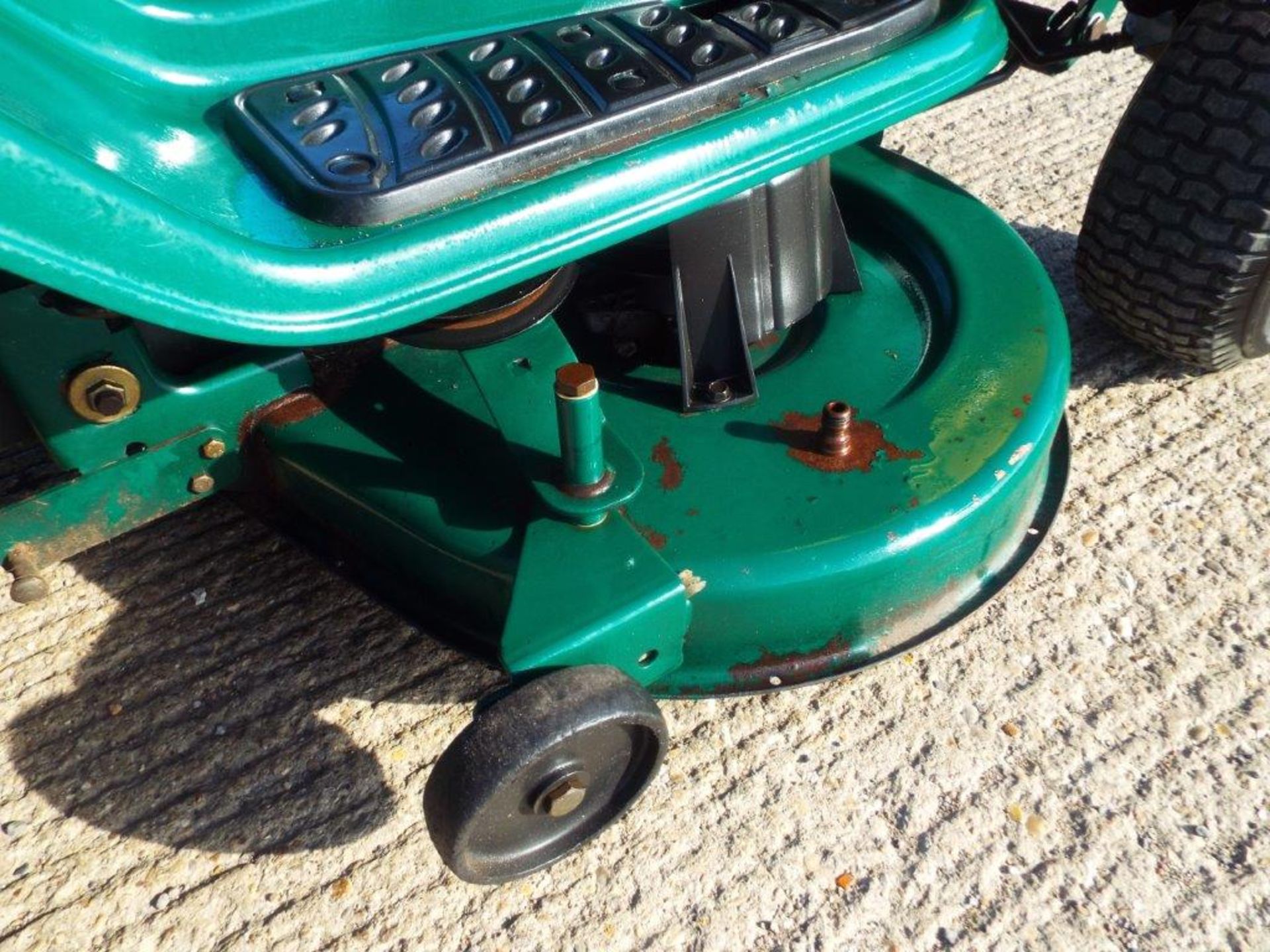 Yardman HN5200 Hydro Ride On Mower - Bild 13 aus 19