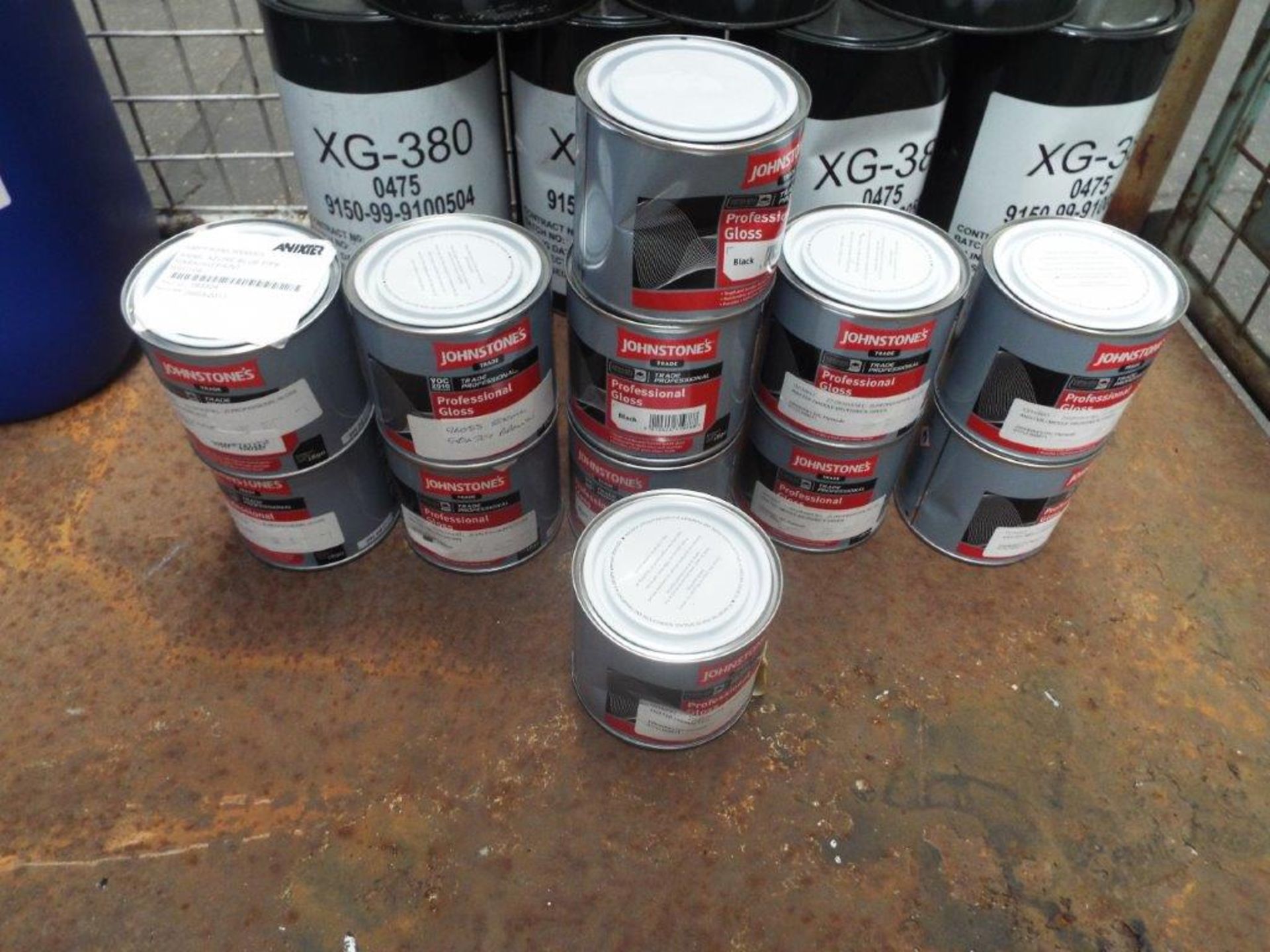 12 x Unissued 0.5L Cans of Johnstone's Gloss Paint - Various Colours