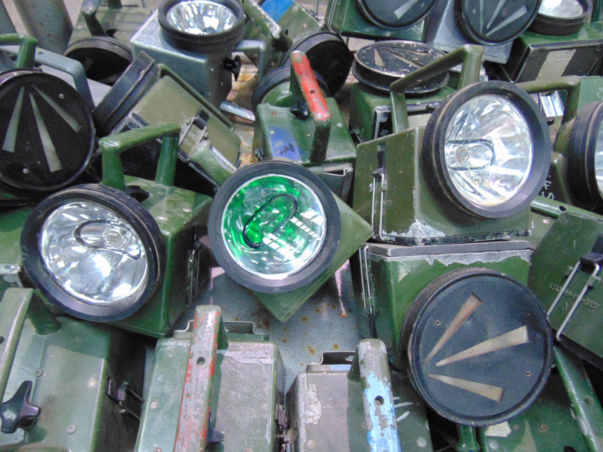 Stillage of Approximately 50 x Signal Lamps - Image 2 of 4