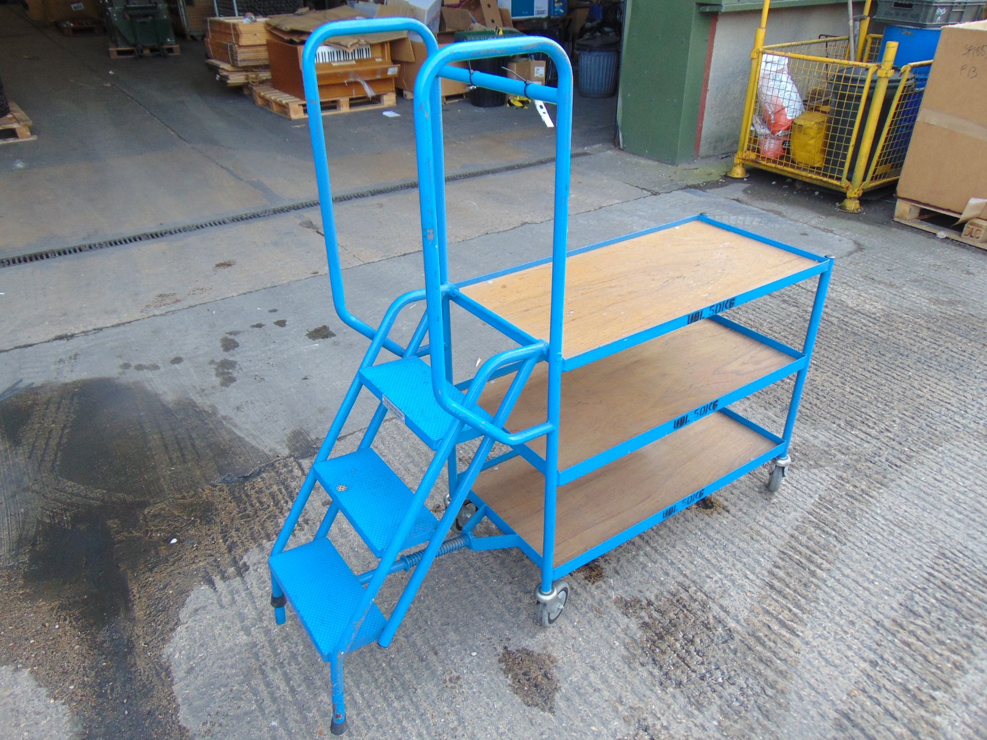 3-Step mobile Warehouse Ladder/Trolley