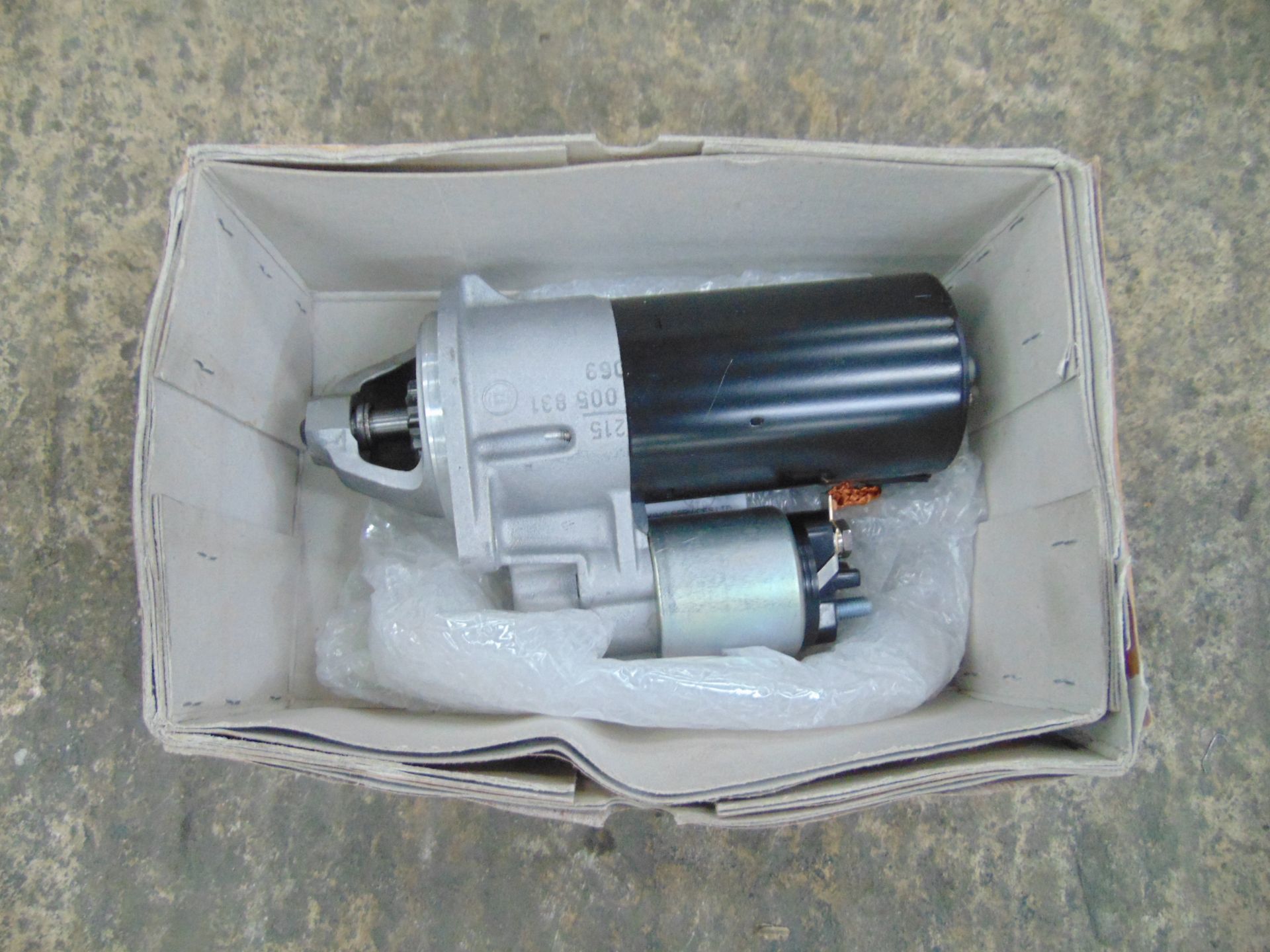 Bosch Starter Motor. P/No 0 001 111 003