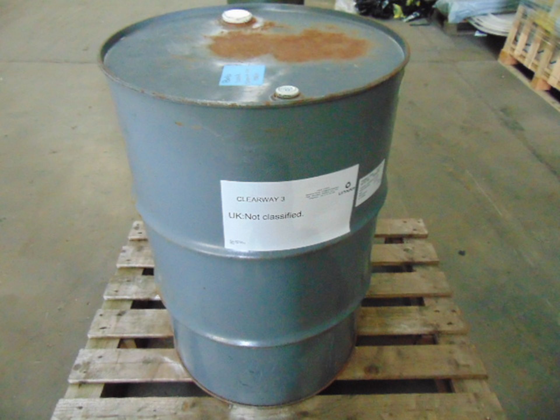 1 x Unissued 200L Drum of Clearway 3 Airport Runway De-icer