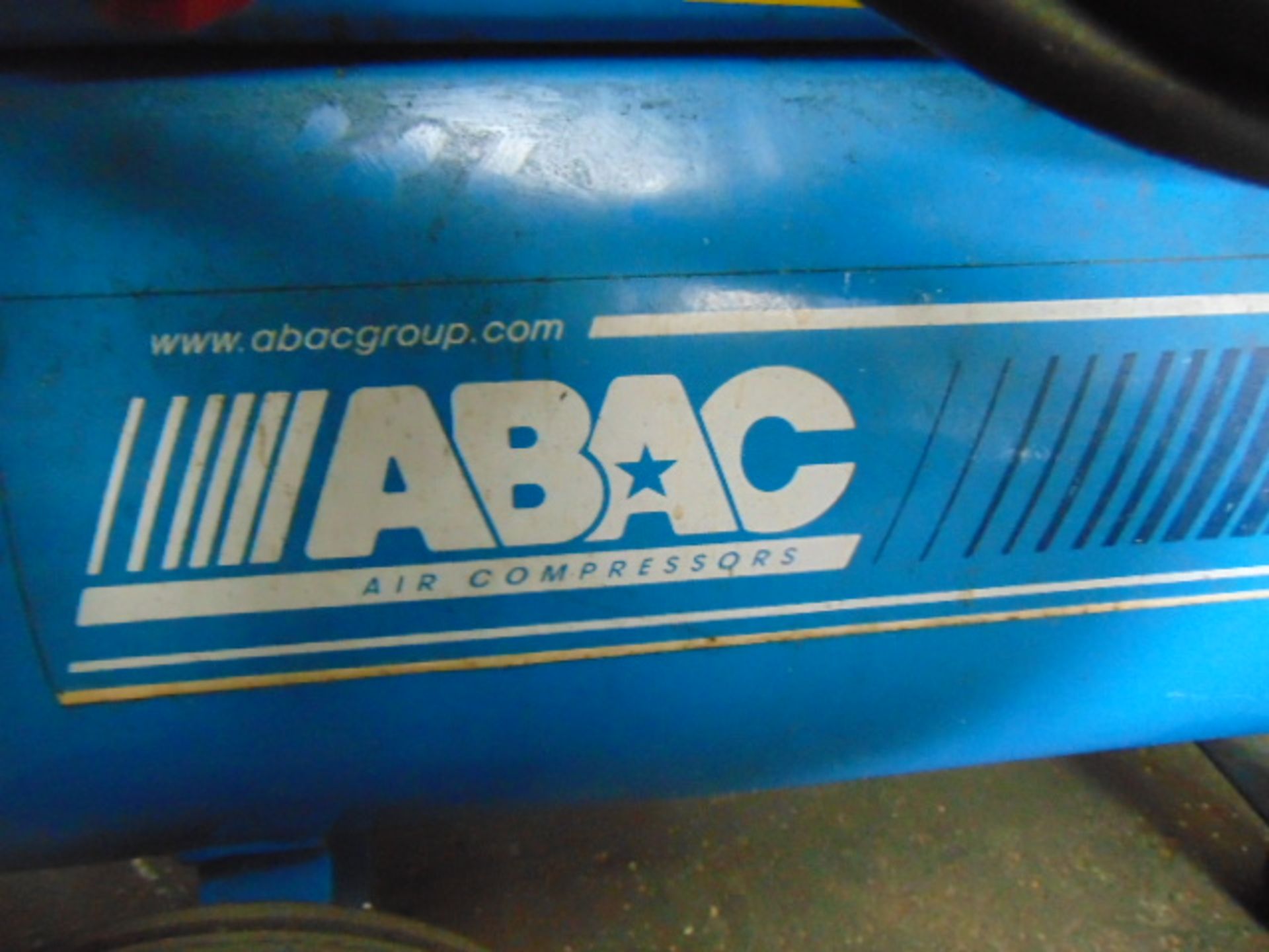 ABAC B 2800B-60 cm 3 V240 Kompex Mobile Air Compressor with PCL Mk 3 Inflator - Image 7 of 9