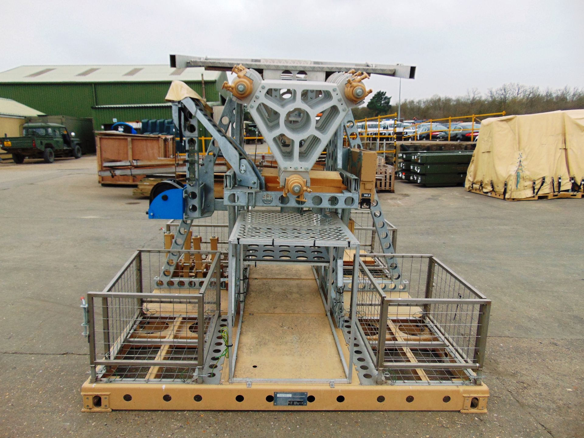 Demountable Communications Mast Assy - Image 4 of 22